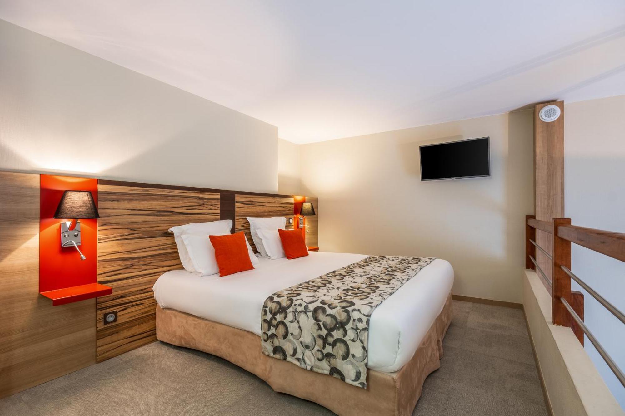 Studio Double Bed,1717068280:JPEG