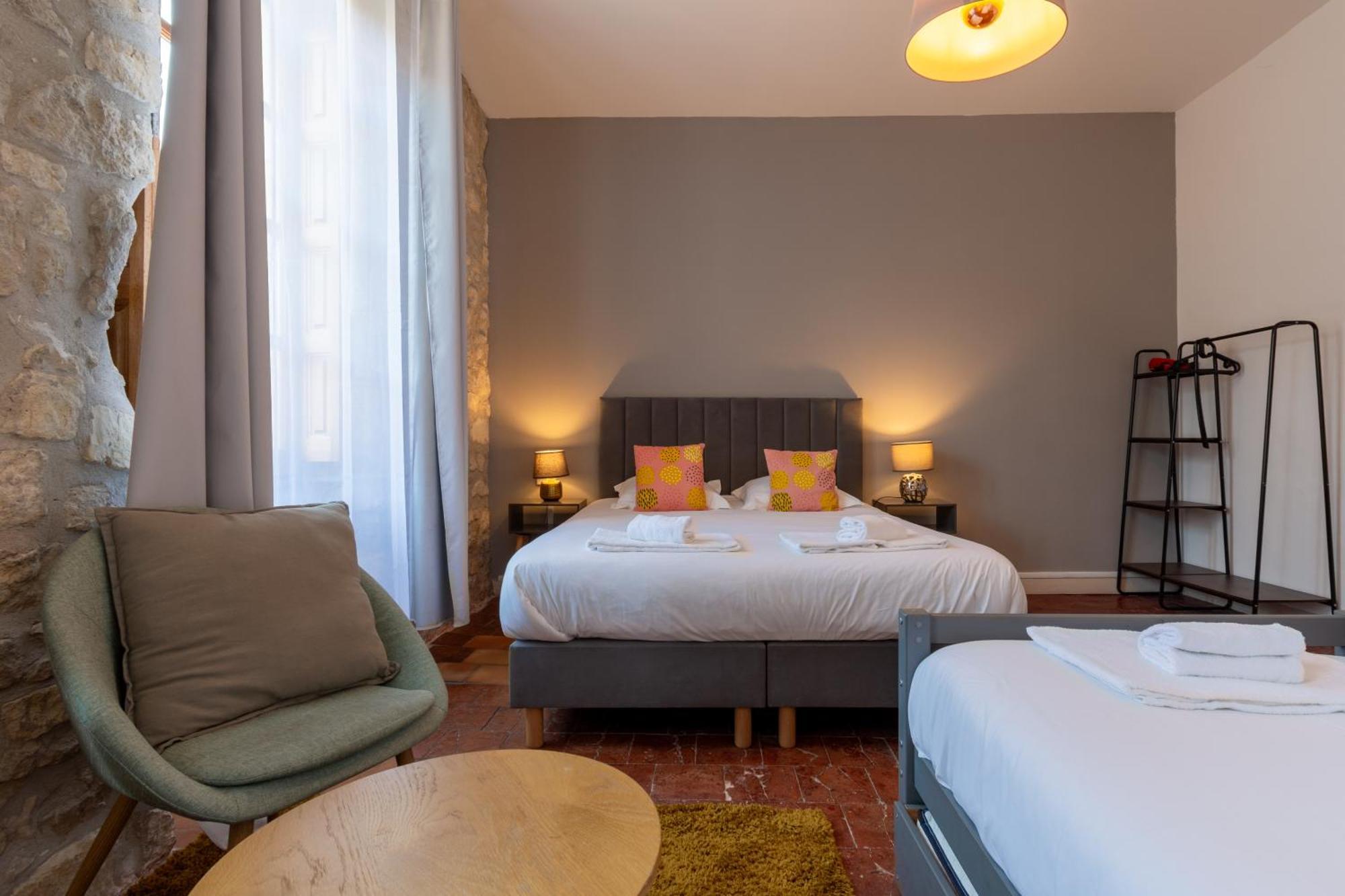 Deluxe Triple Room