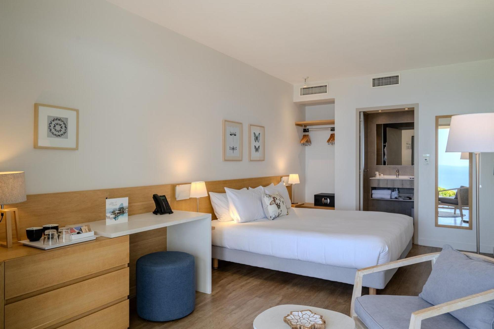 Superior Room Ground Floor with Sea View