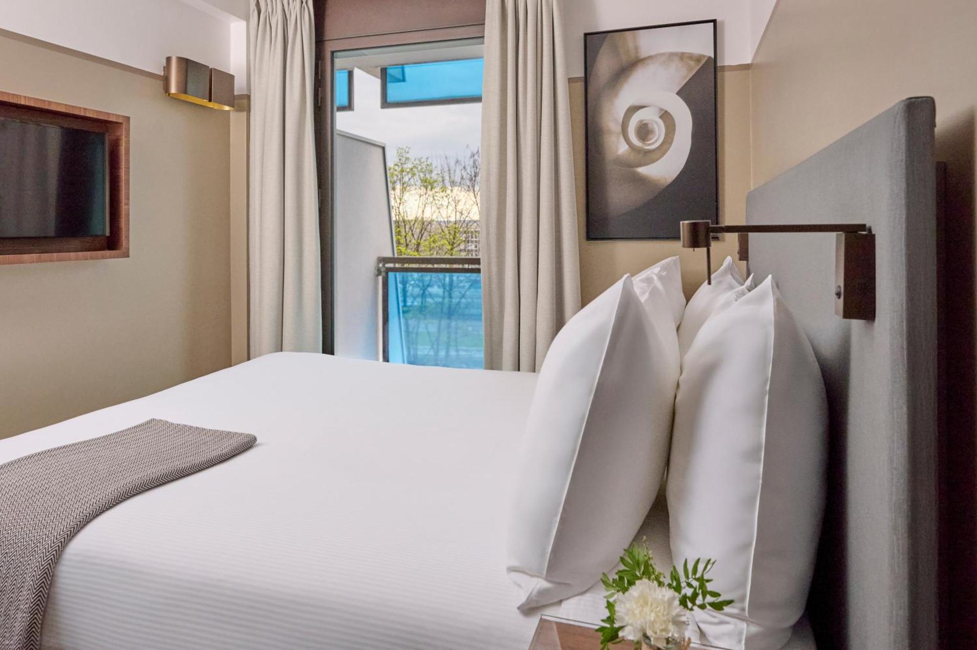 Two-Bedroom Executive Apartment 70m2