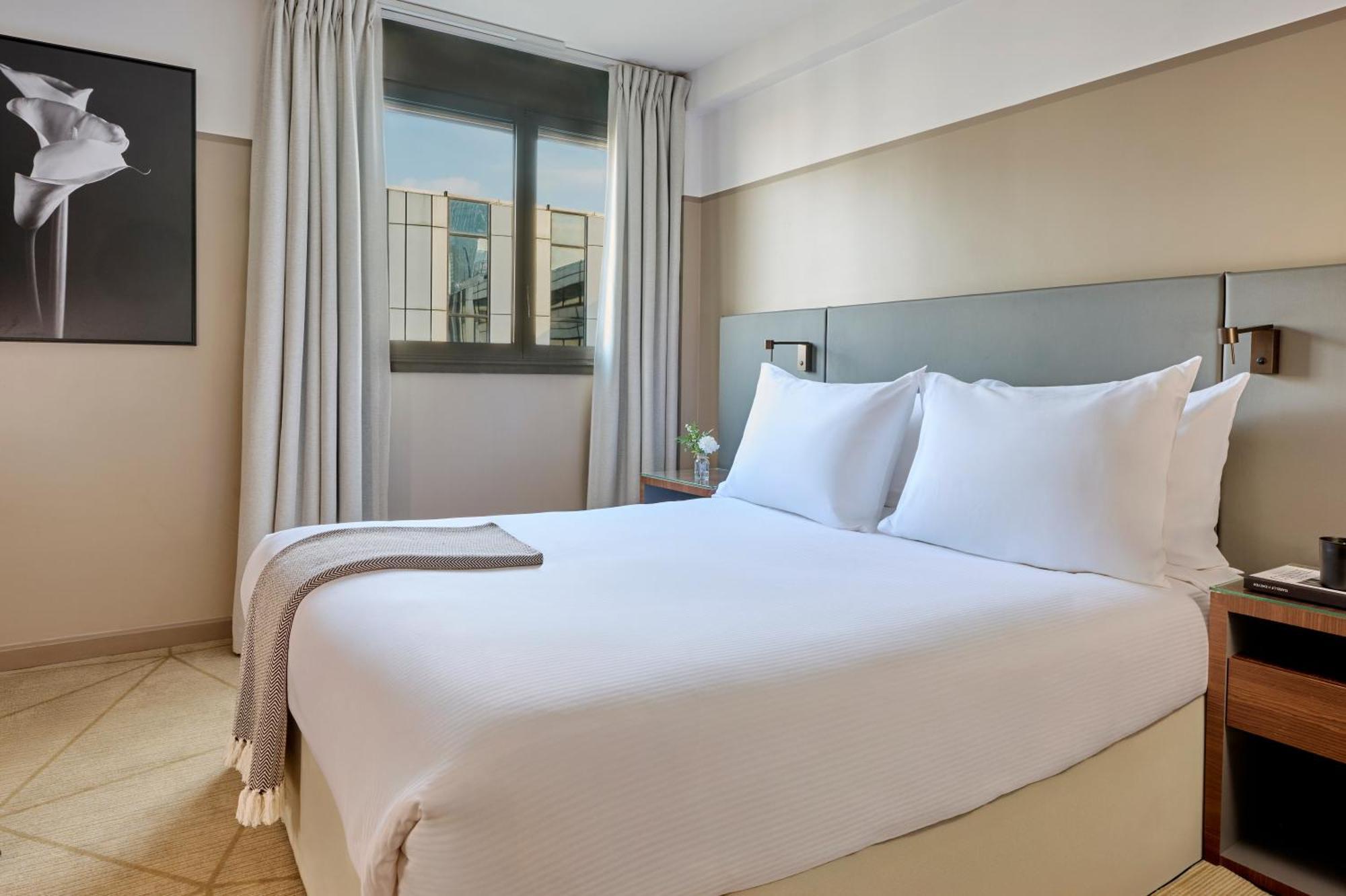 Two-Bedroom Deluxe Apartment 65m2