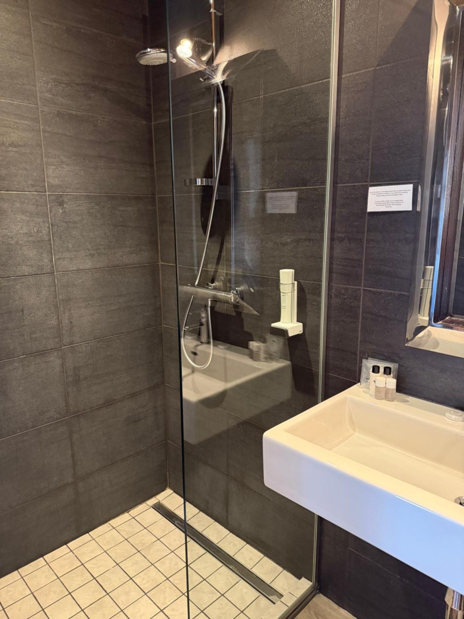 Superior Double or Twin Room Mountain View