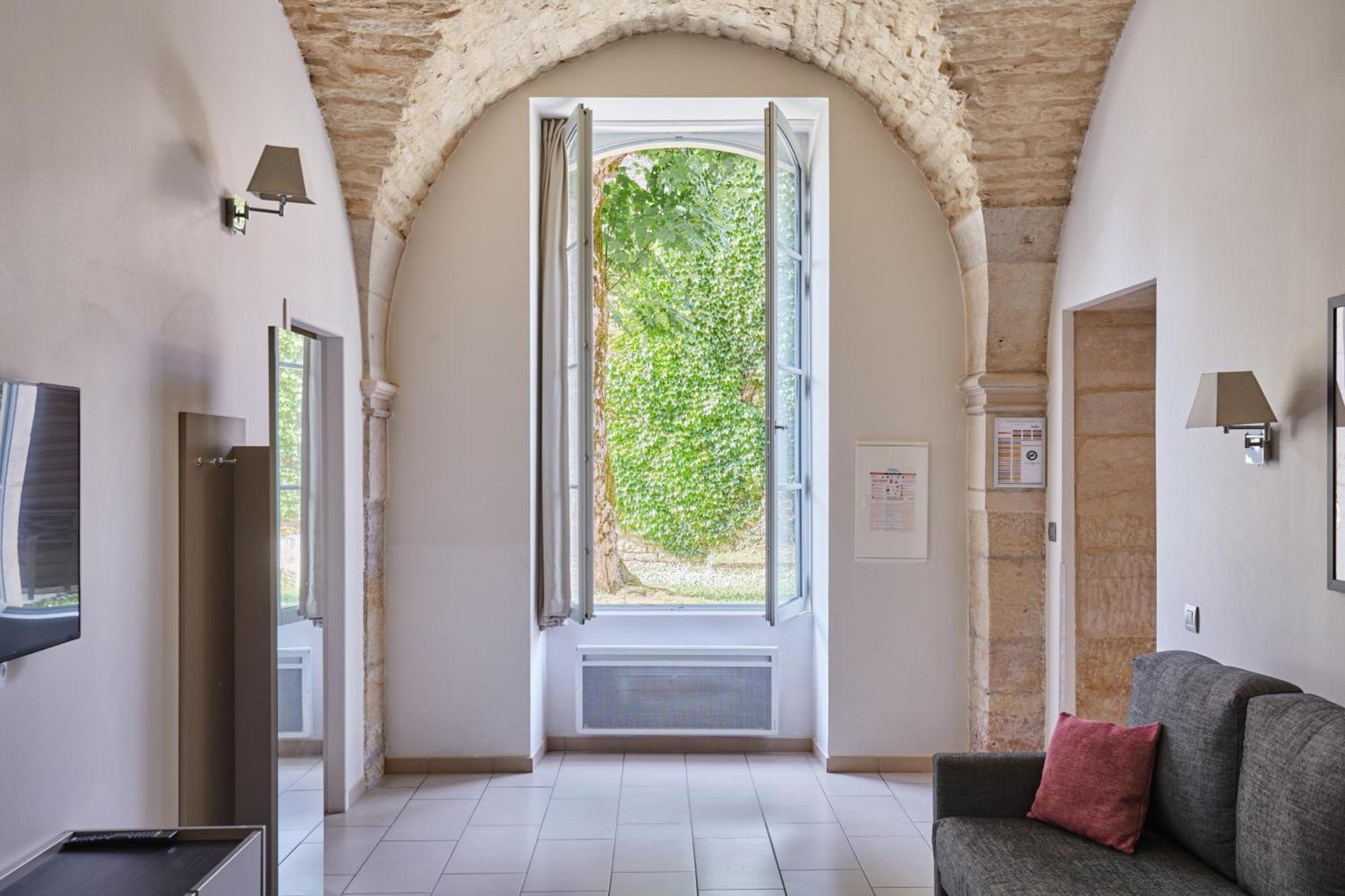 One-Bedroom Superior Apartment