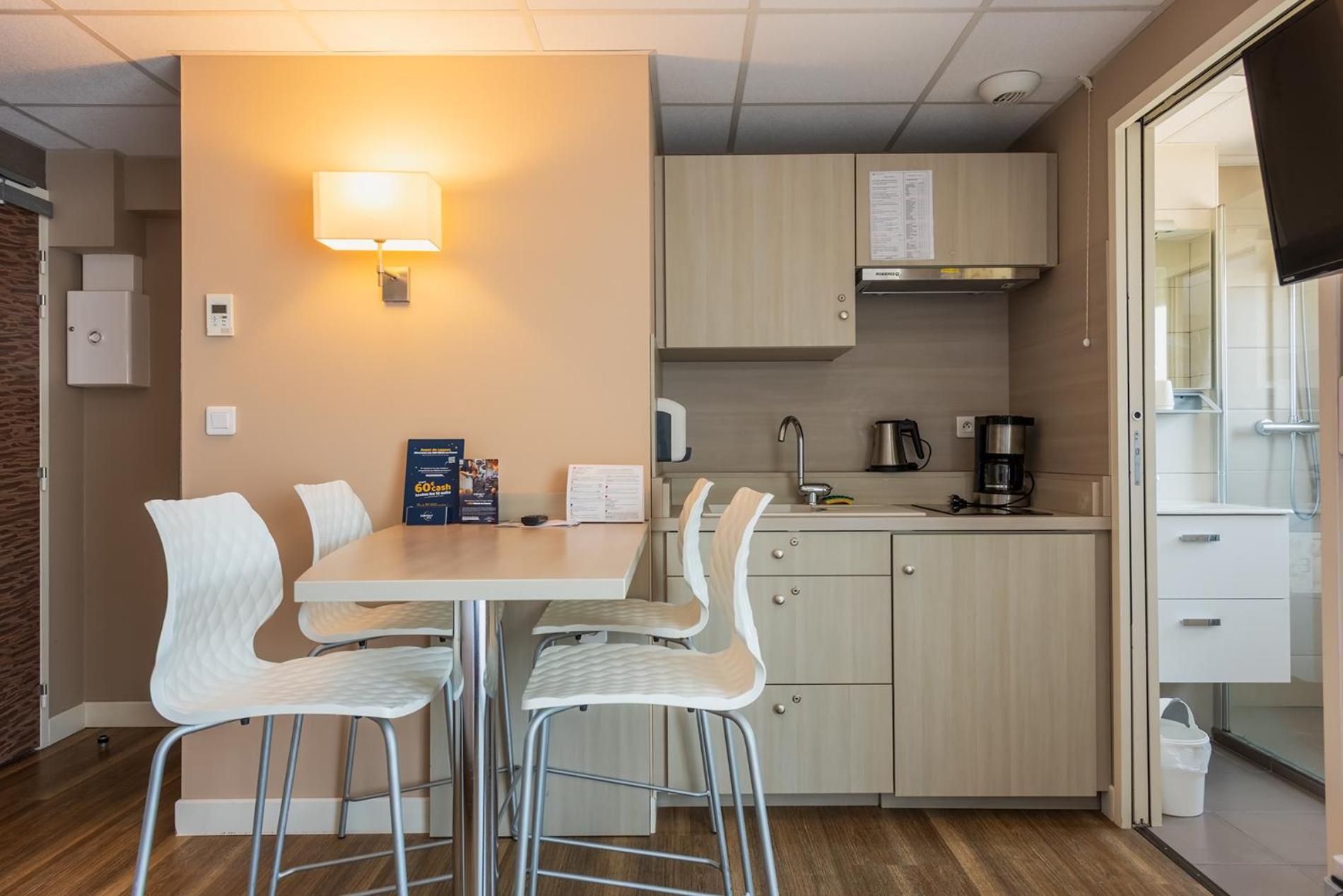 Studio Apartment