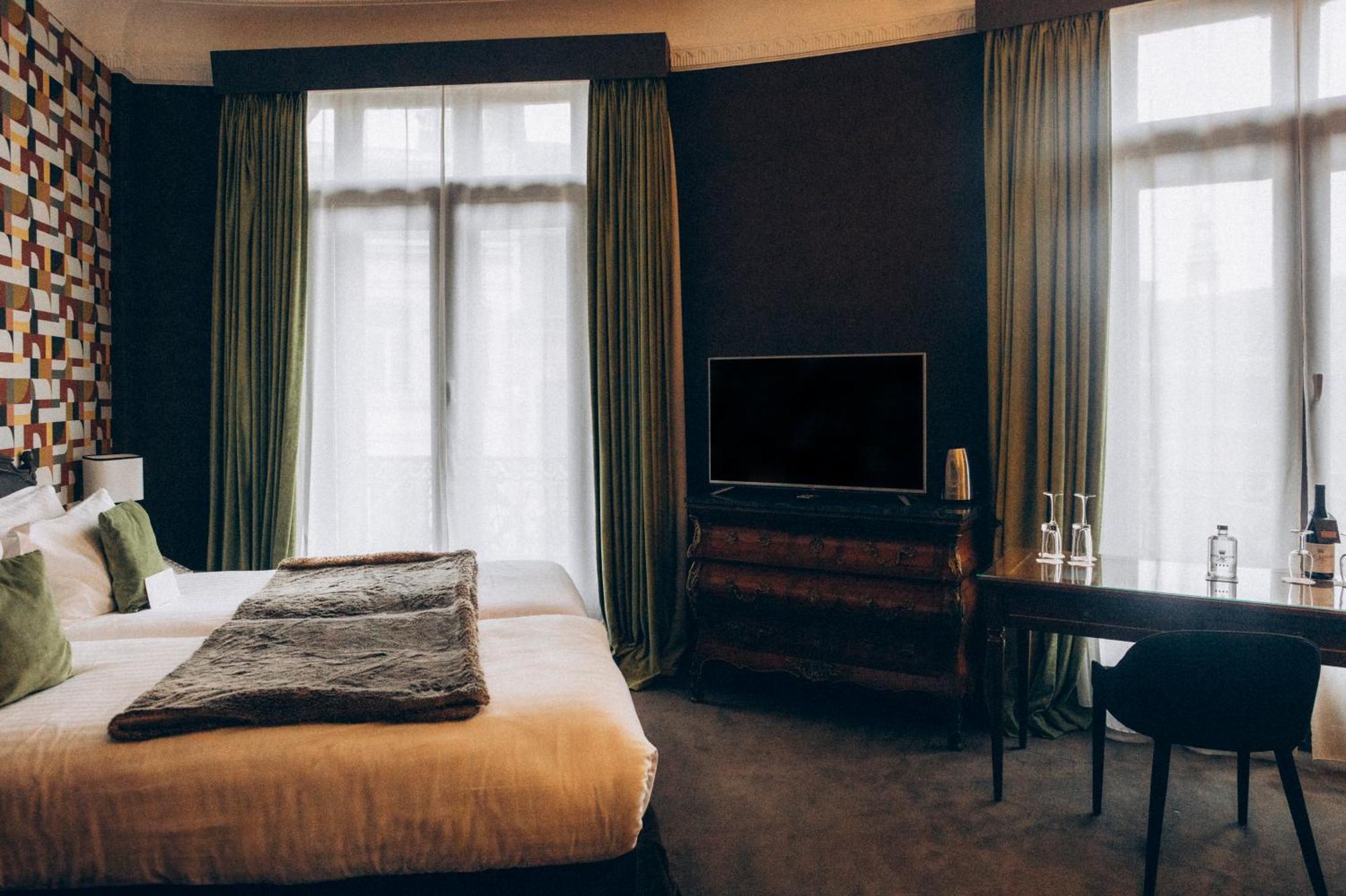 Classic Twin Room