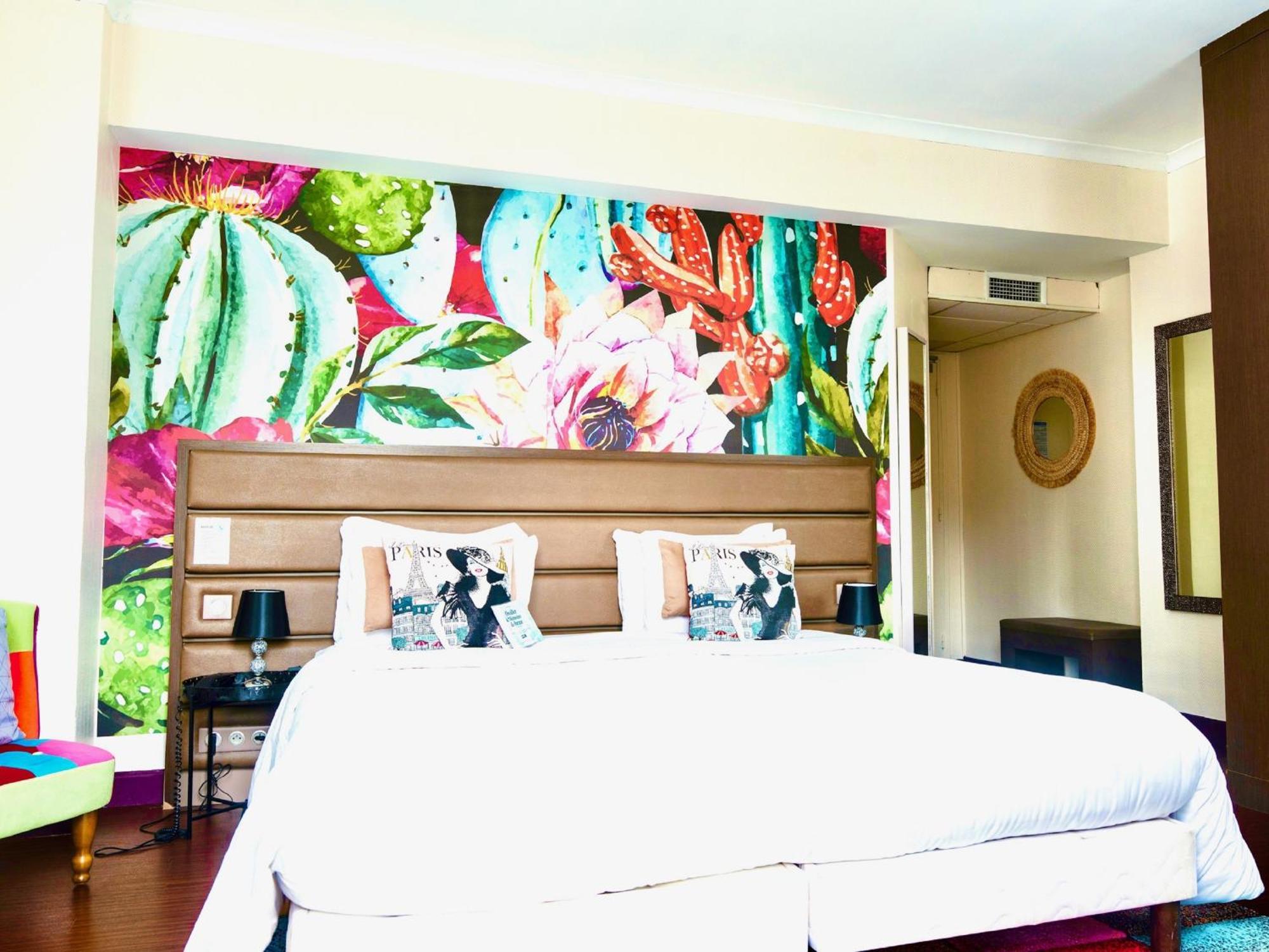 2 Single Beds Superior Room