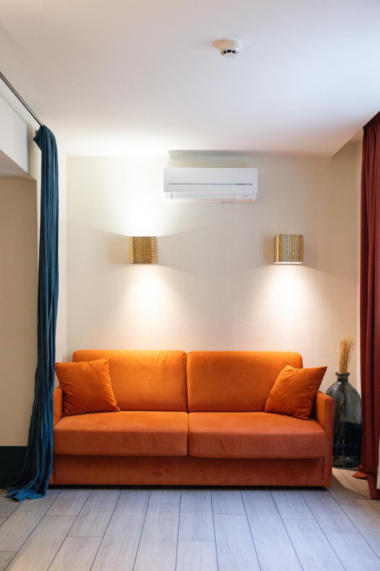 Junior Suite,1686524040:JPEG
