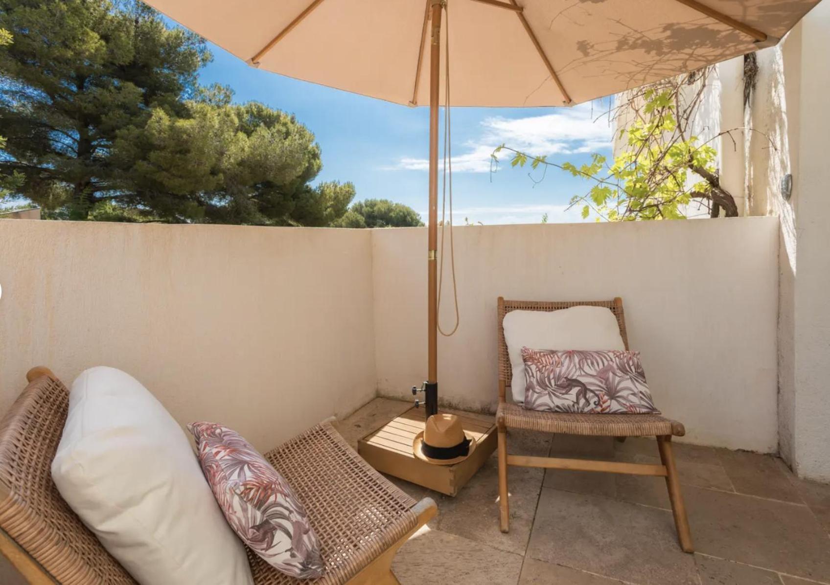 Deluxe Double Room Side Sea View