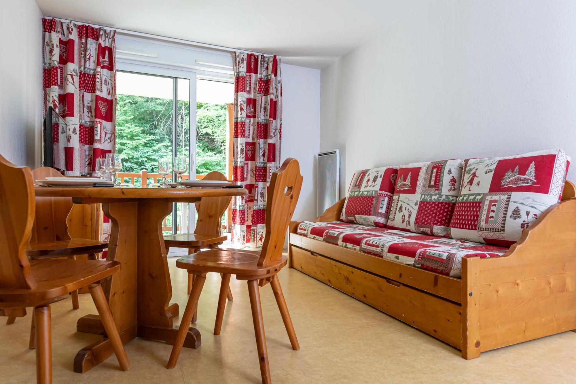 2 Room Apartment
