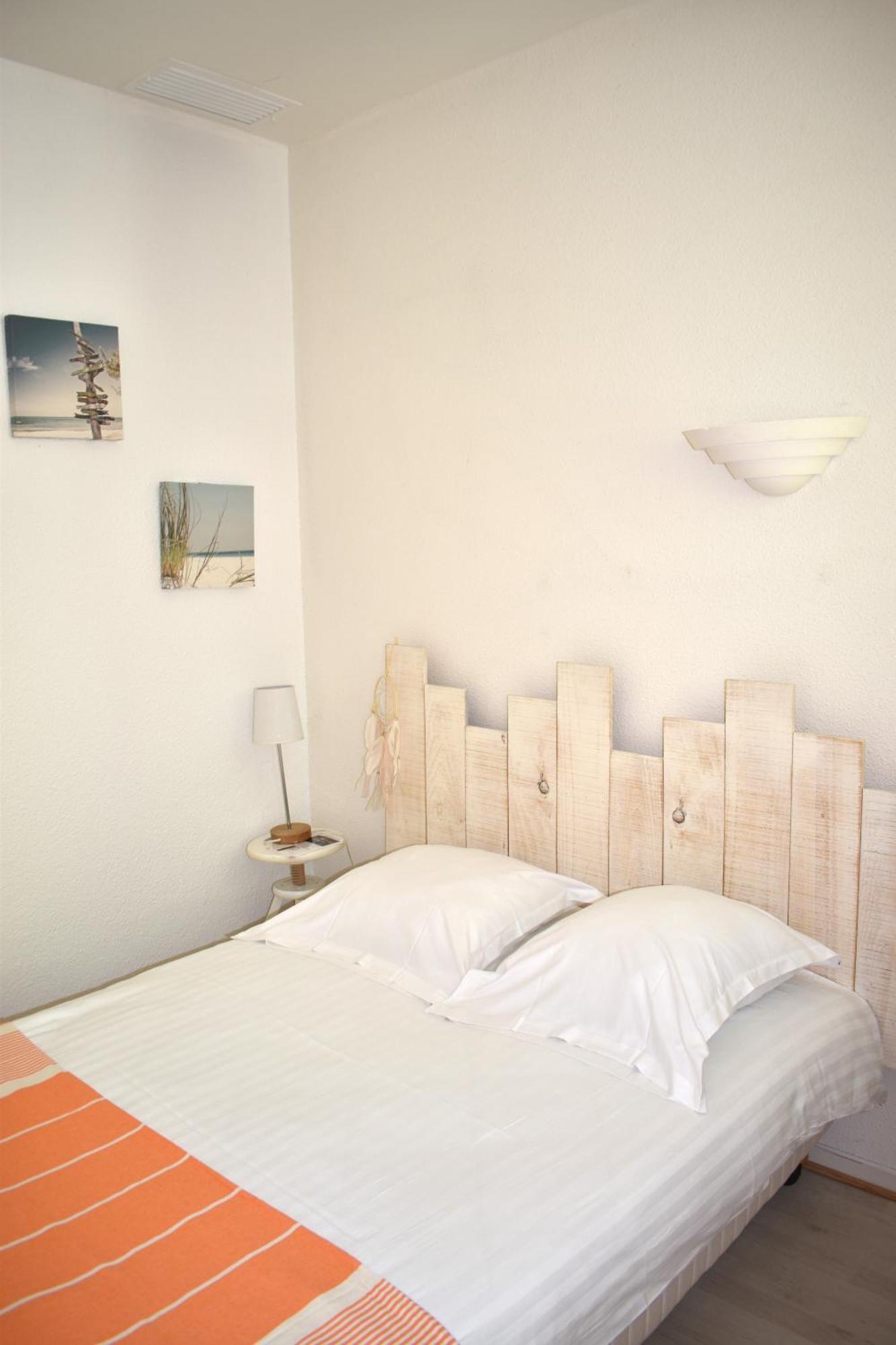Single Room,1689831049:JPEG