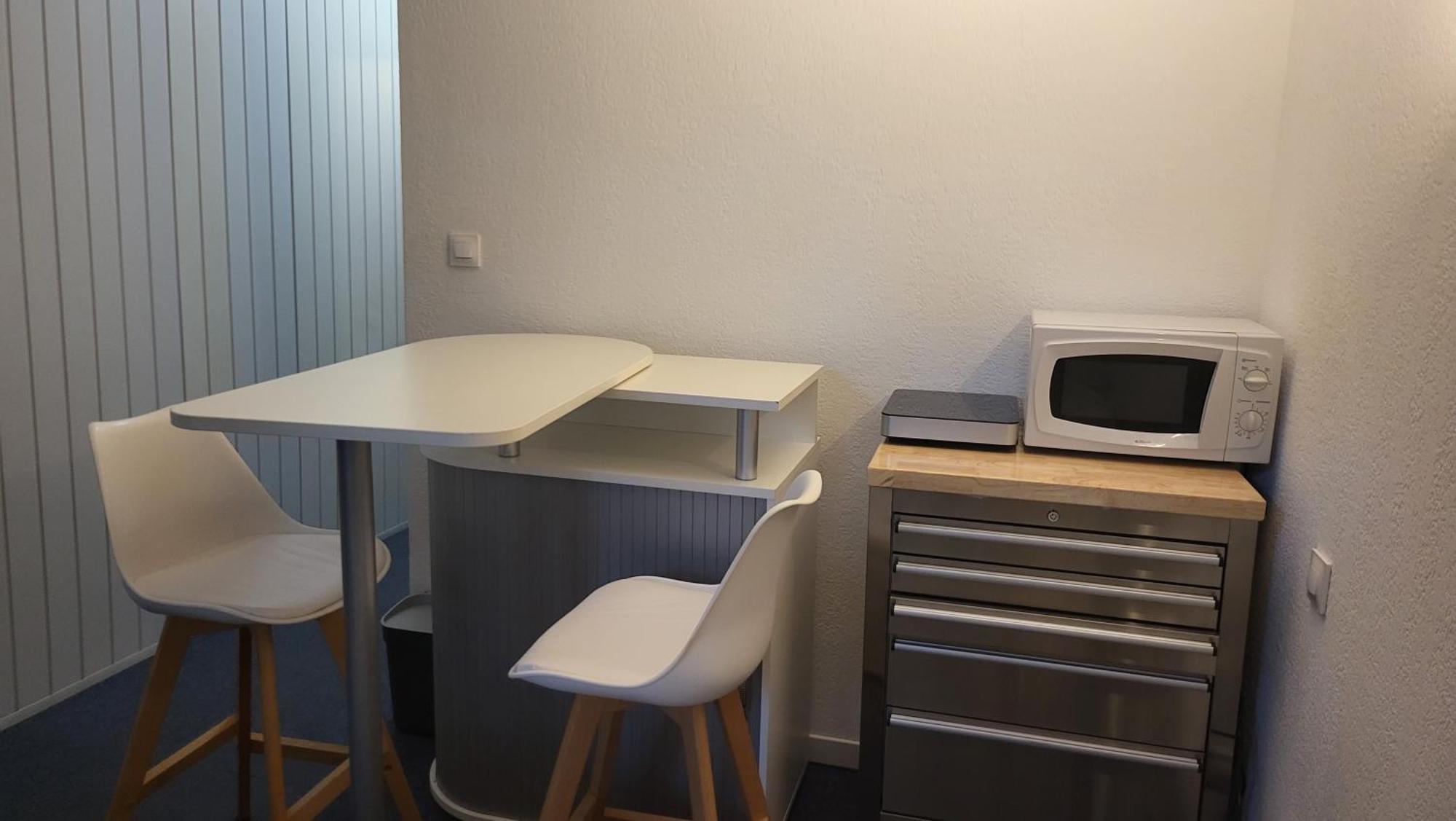 Studio Apartment