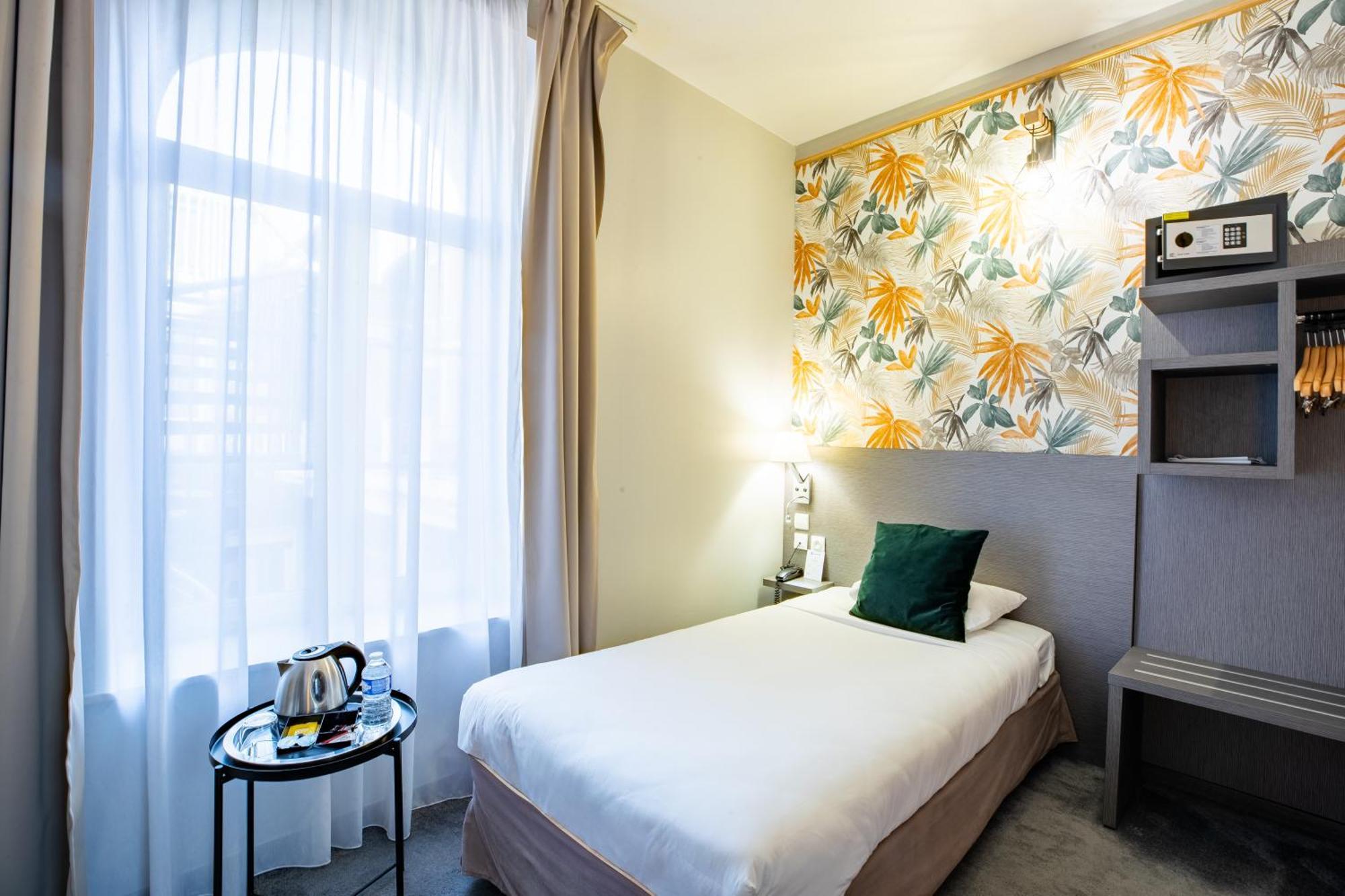 Classic Single Room
