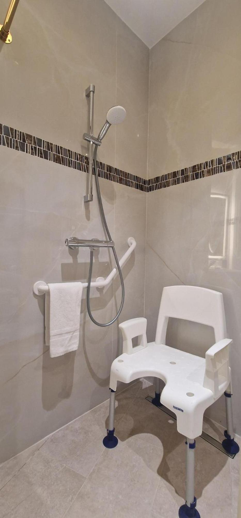 Studio Disability Access,1742574215:JPEG