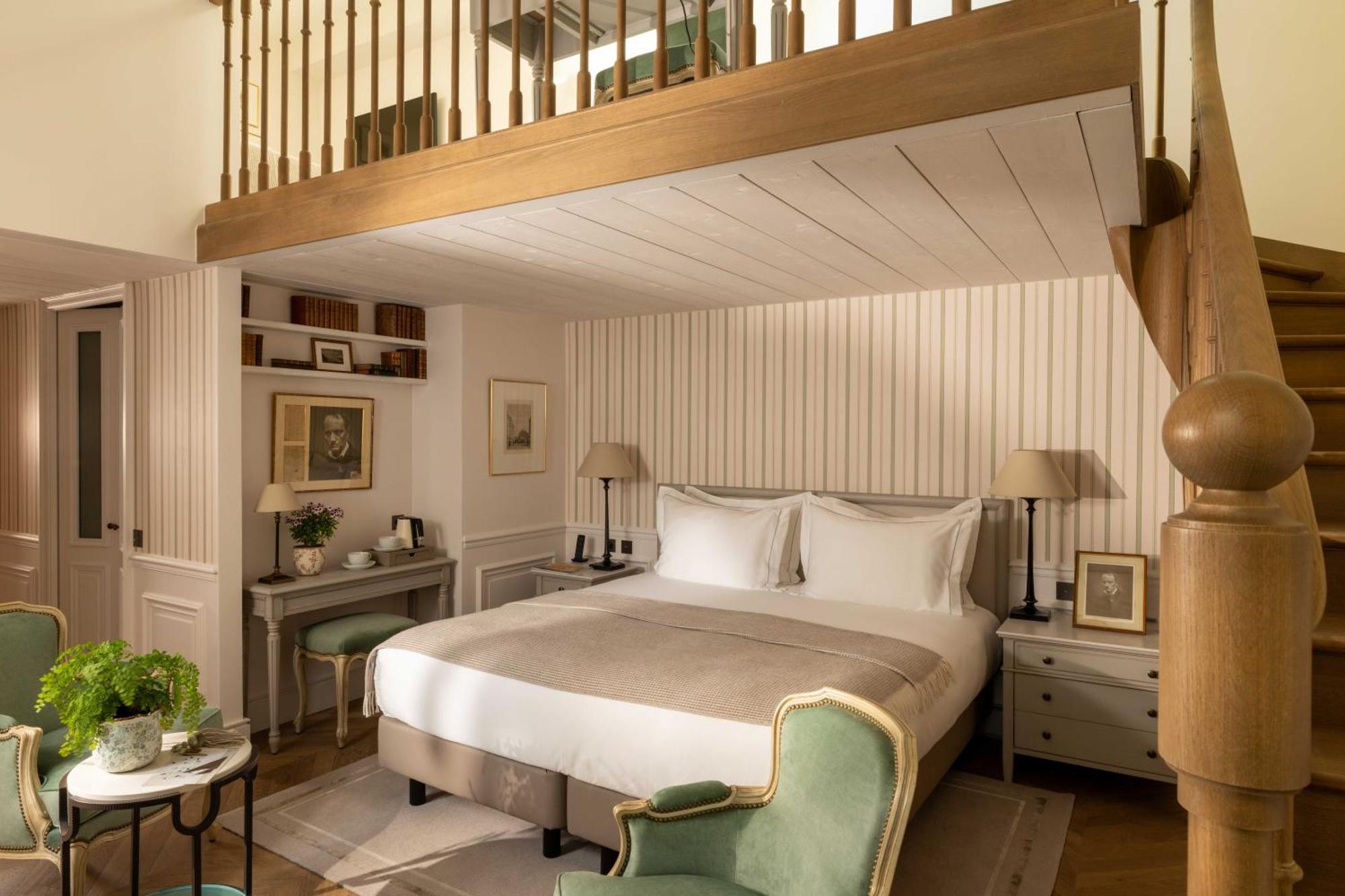 Duplex Quadruple Room