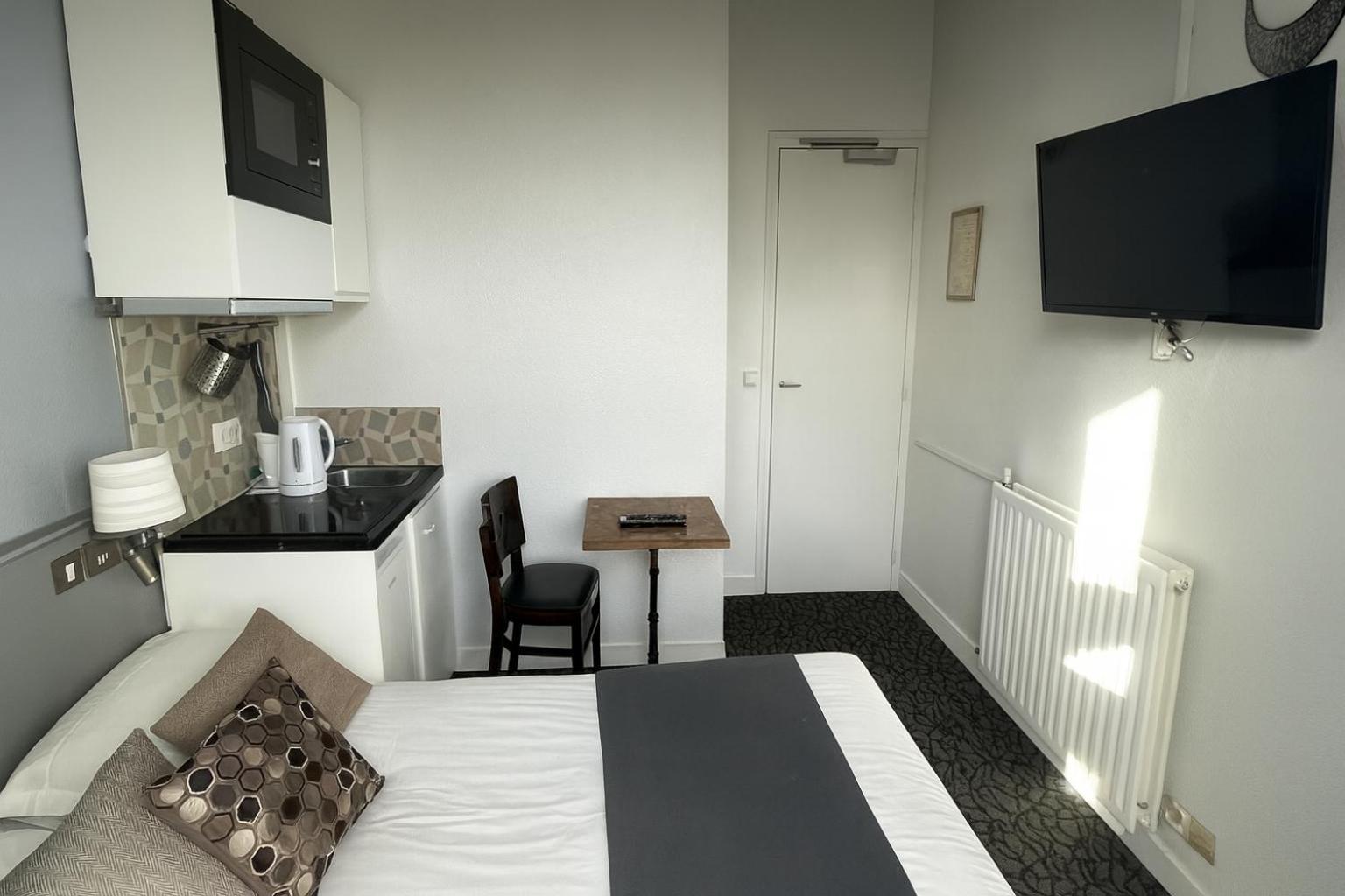 Single Room with Kitchenette,1697950531:JPEG