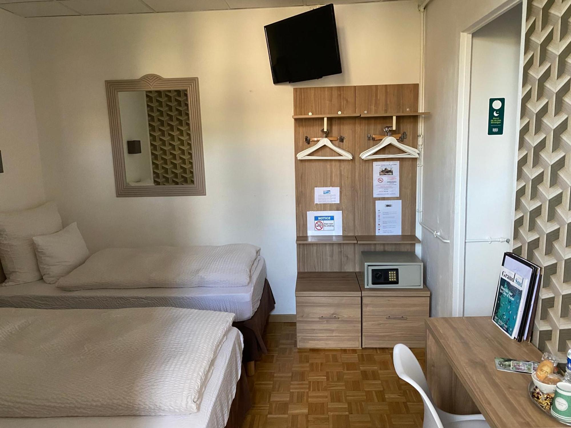 Triple or Twin Room,1697975890:JPEG