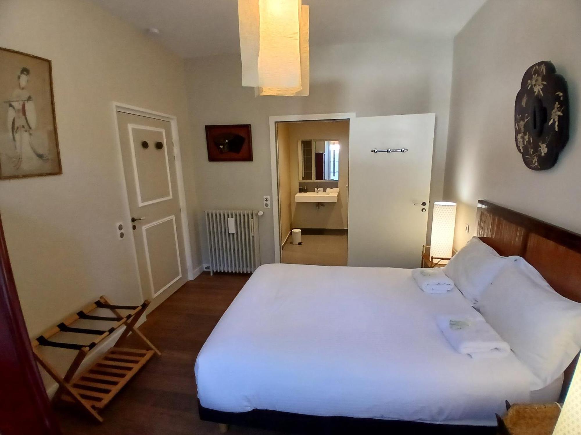 Deluxe Double Room,1723011026:JPEG