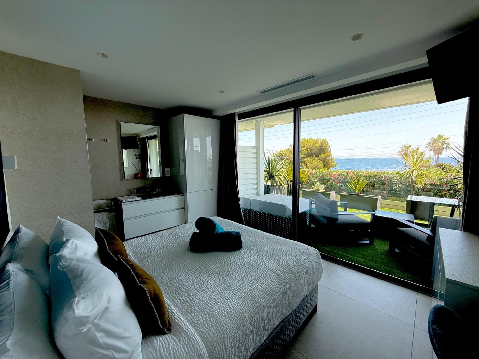 Double Room Sea View