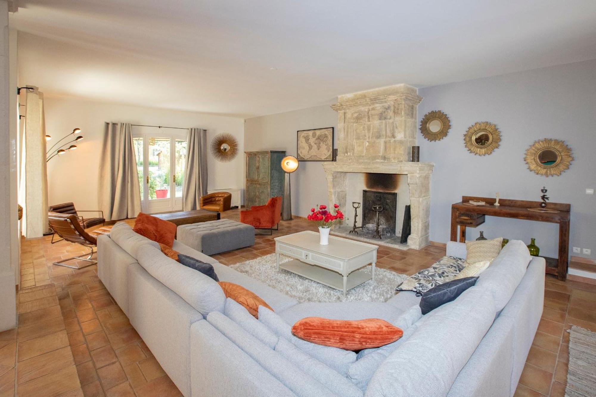 Deluxe King Suite