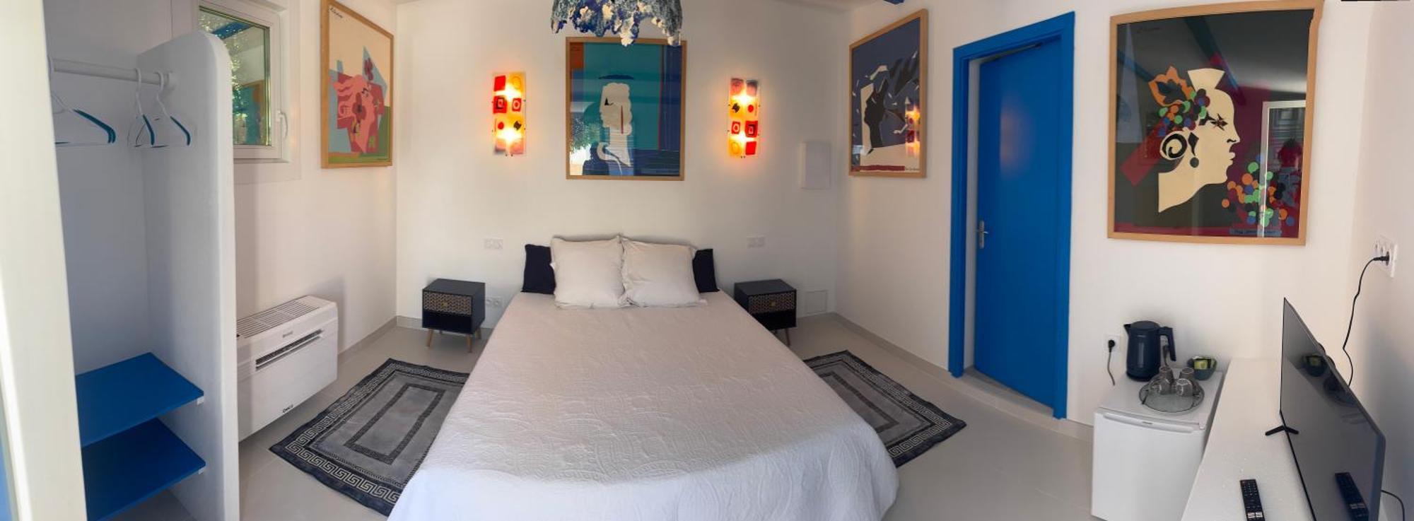 Chambre Double - Vue sur Piscine