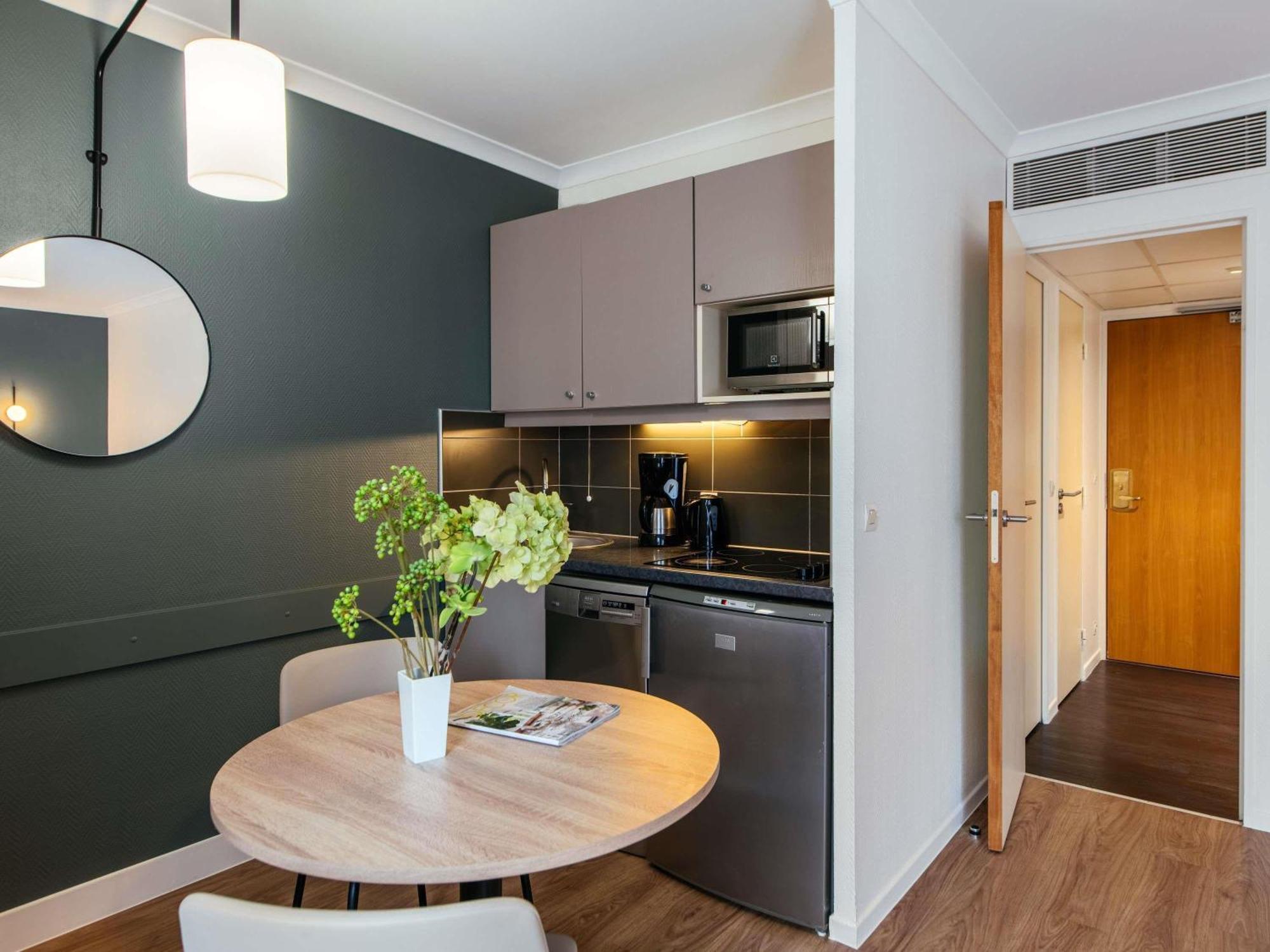 One-Bedroom Apartment Double Bed