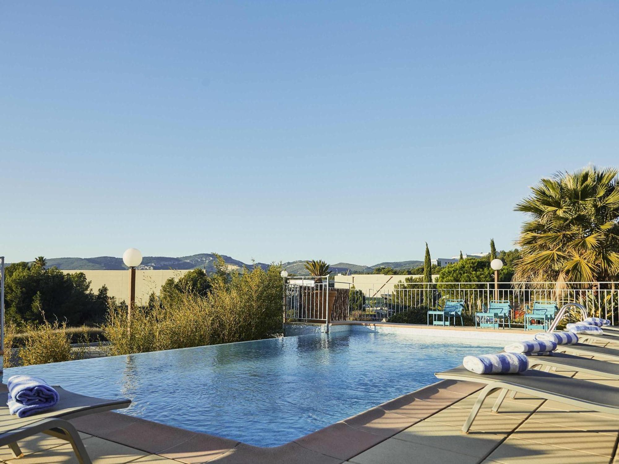 Double Room Pool View,1710584217:JPEG