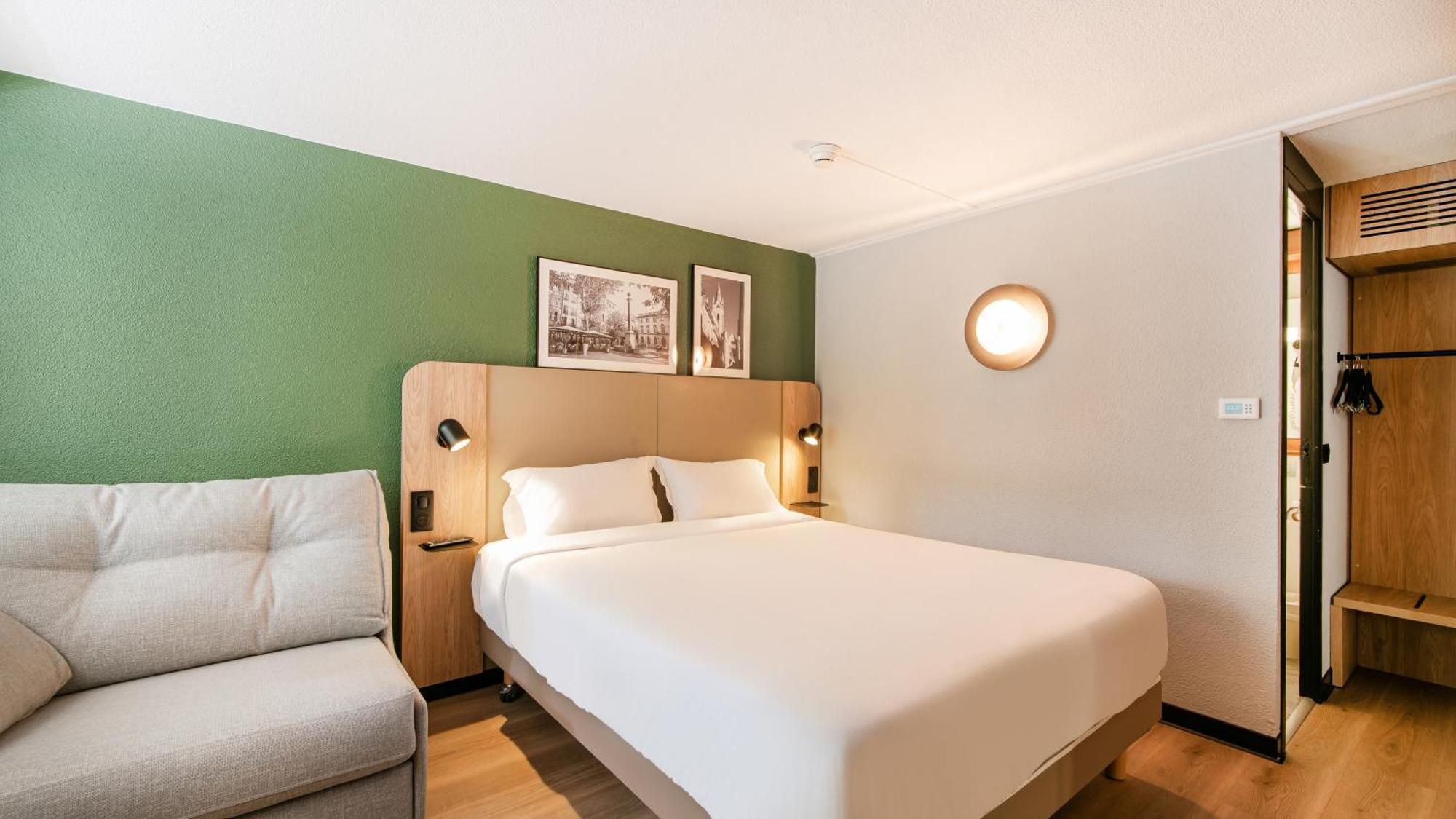 Standard Room 1 Queen Bed 1 Sofa Bed