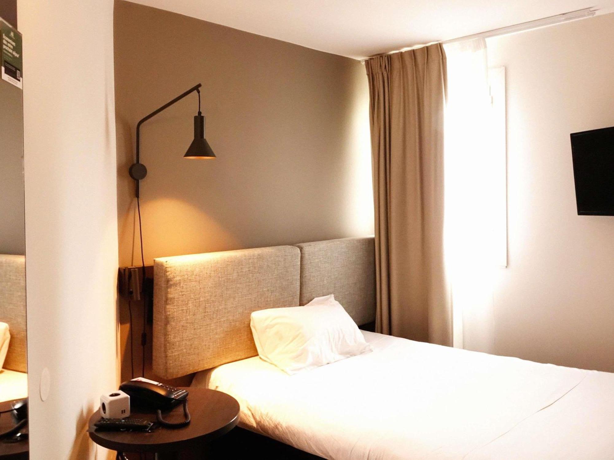 Standard Single Room,1704944957:JPEG