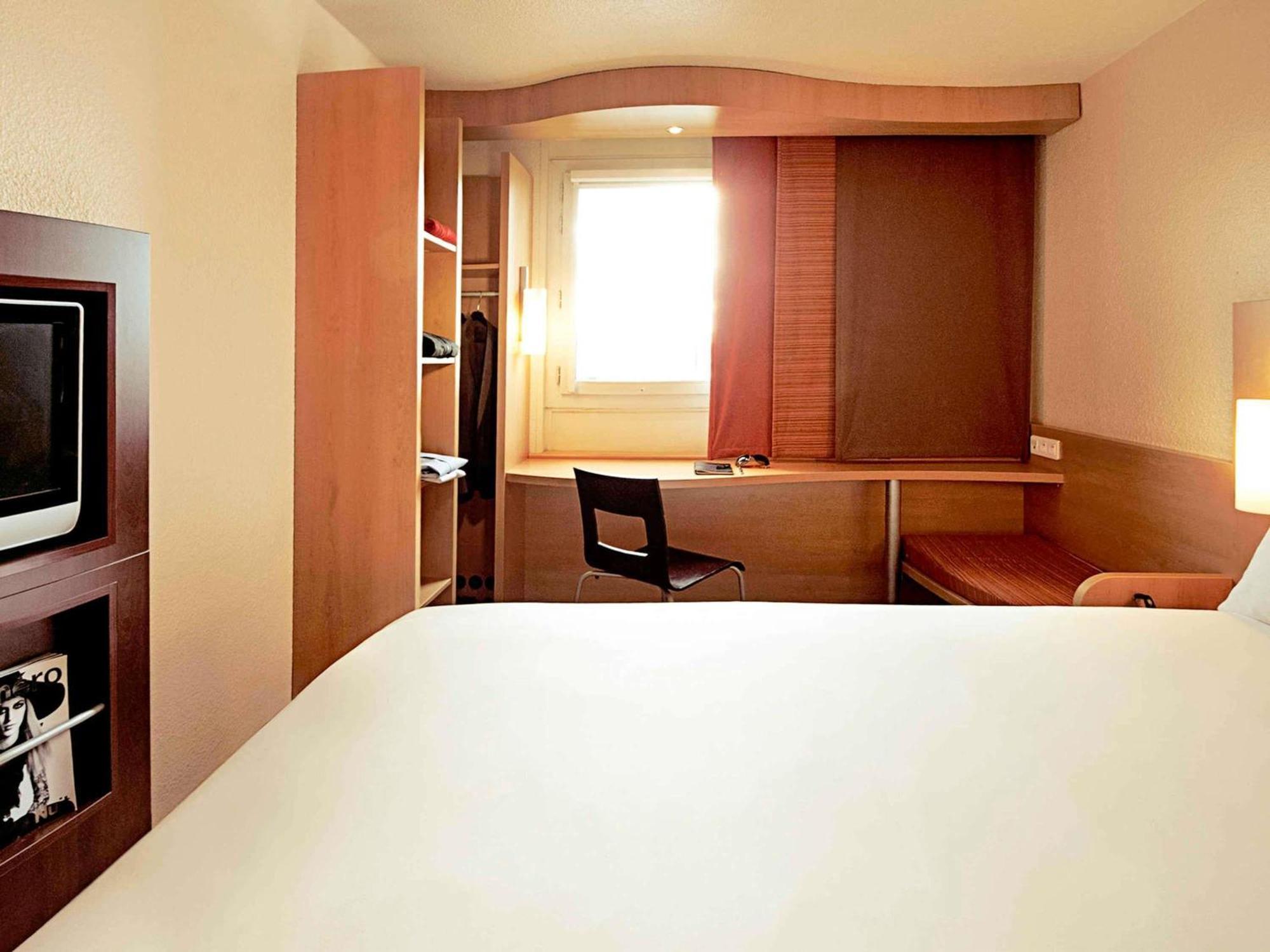 Standard Double Room,1731391584:JPEG