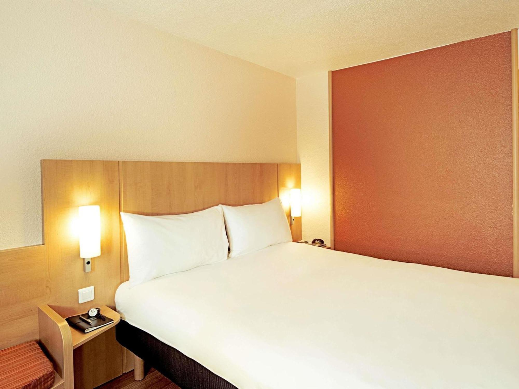 Standard Double Room,1758363090:JPEG
