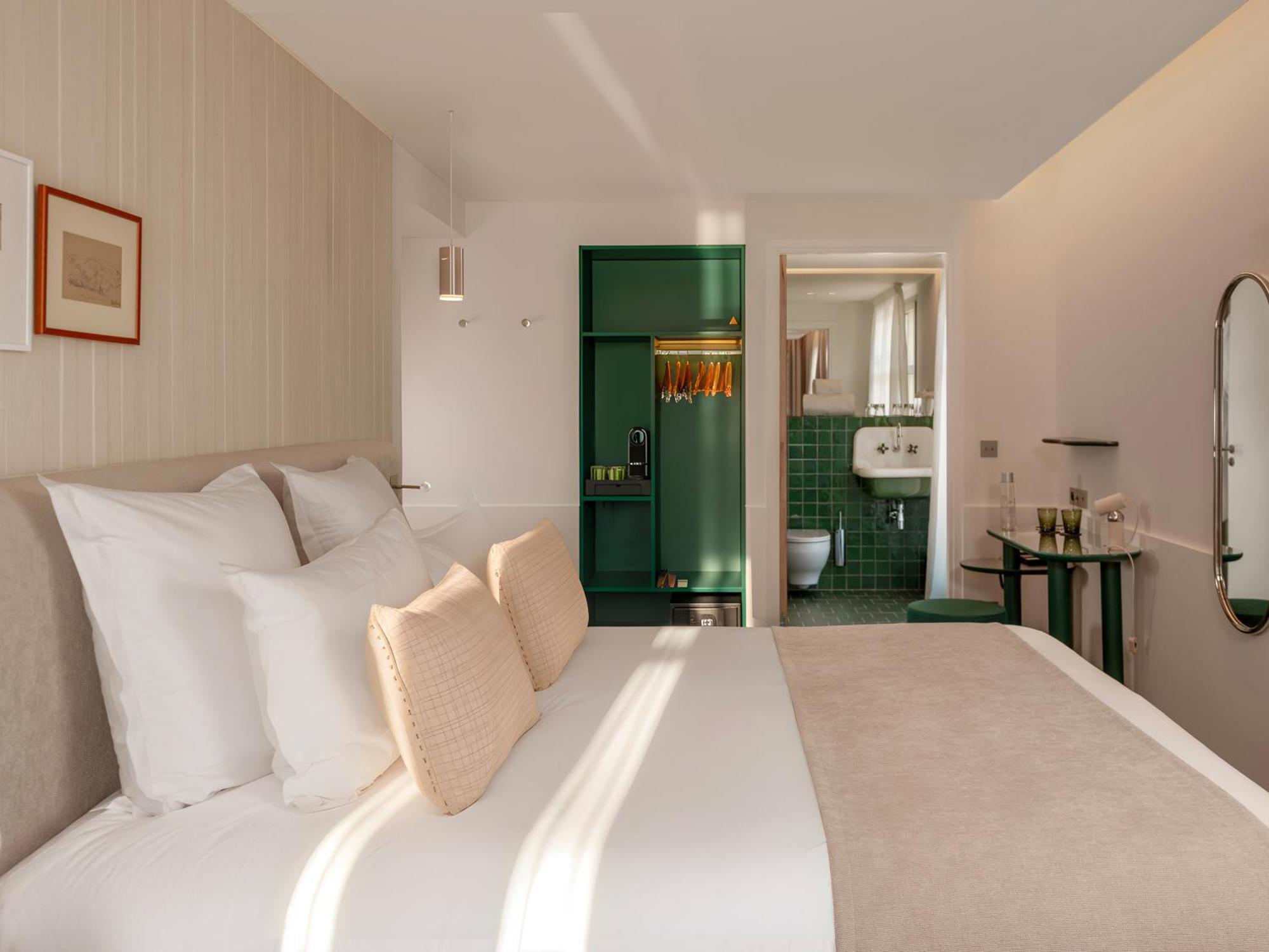 Deluxe Doppel-/Zweibettzimmer