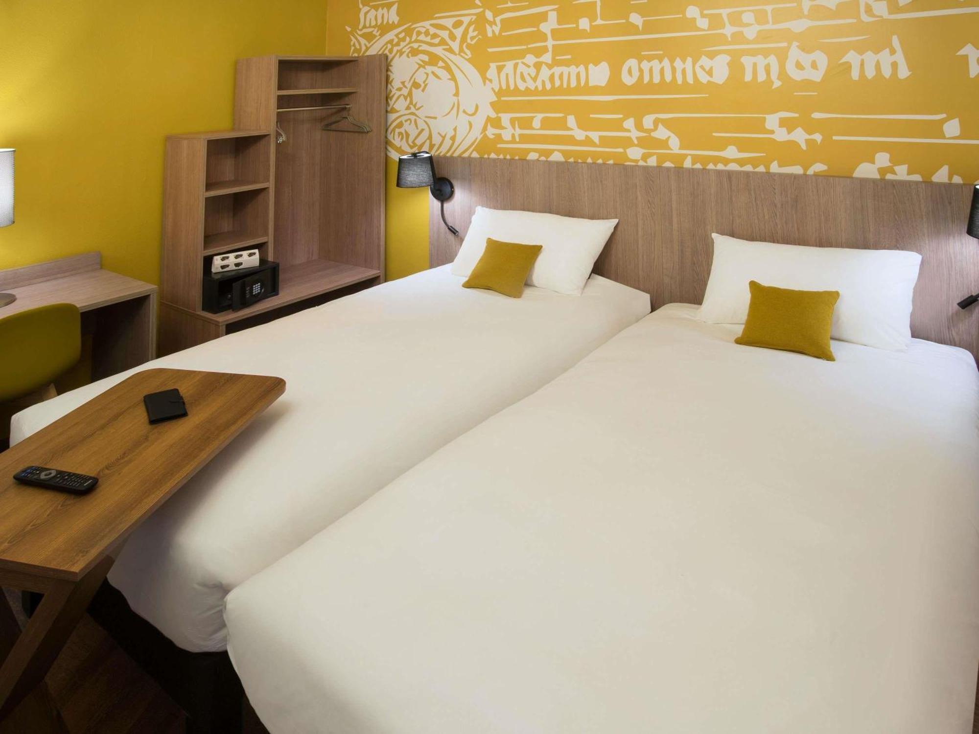 Standard Twin Room,1705566019:JPEG