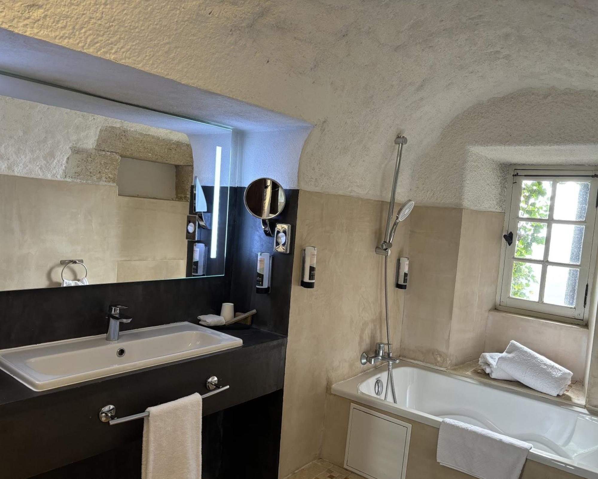 Standard Double or Twin Room with Garden View