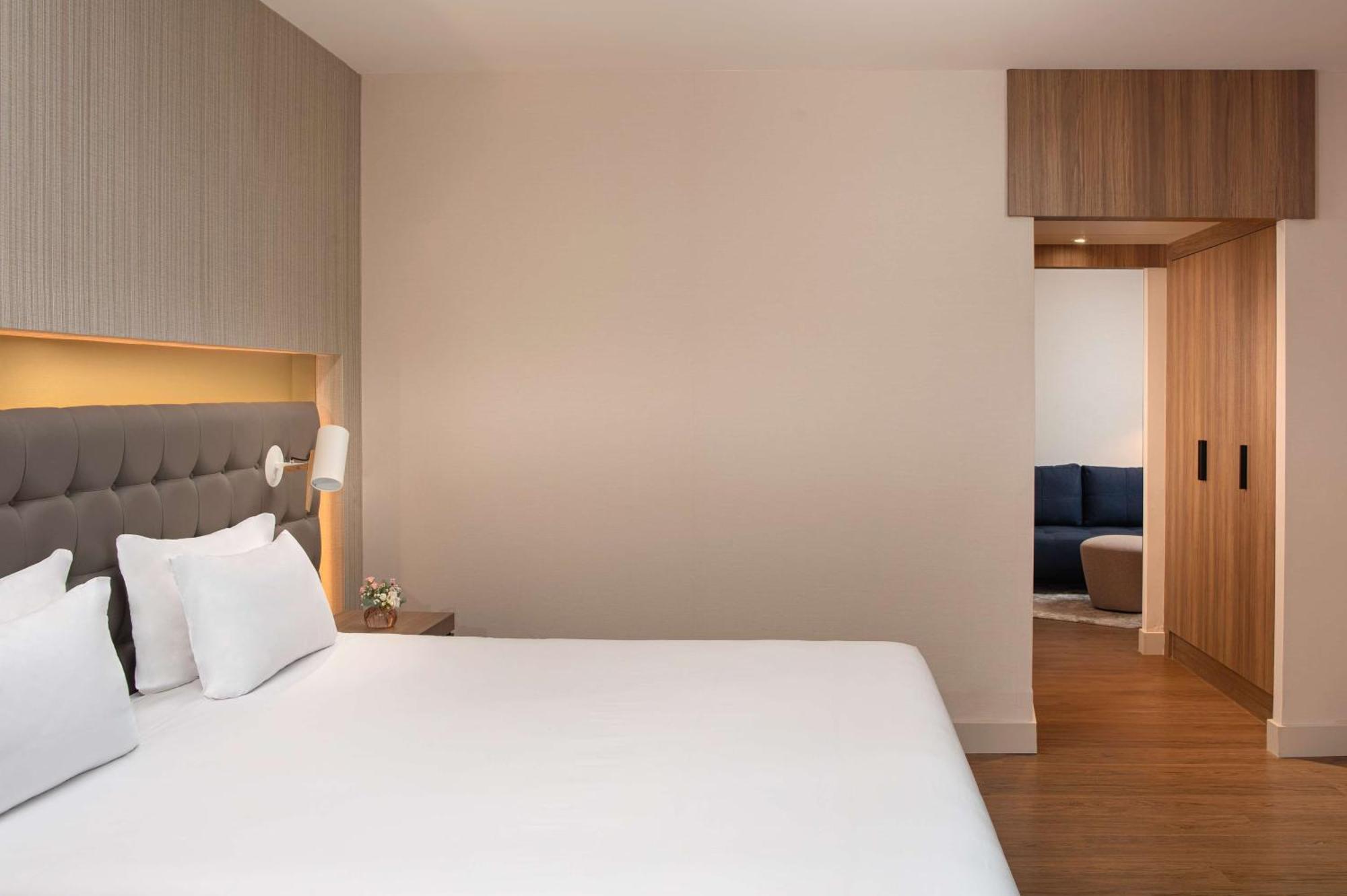 Junior Suite with Extra Beds (3 Adults + 1 Child)