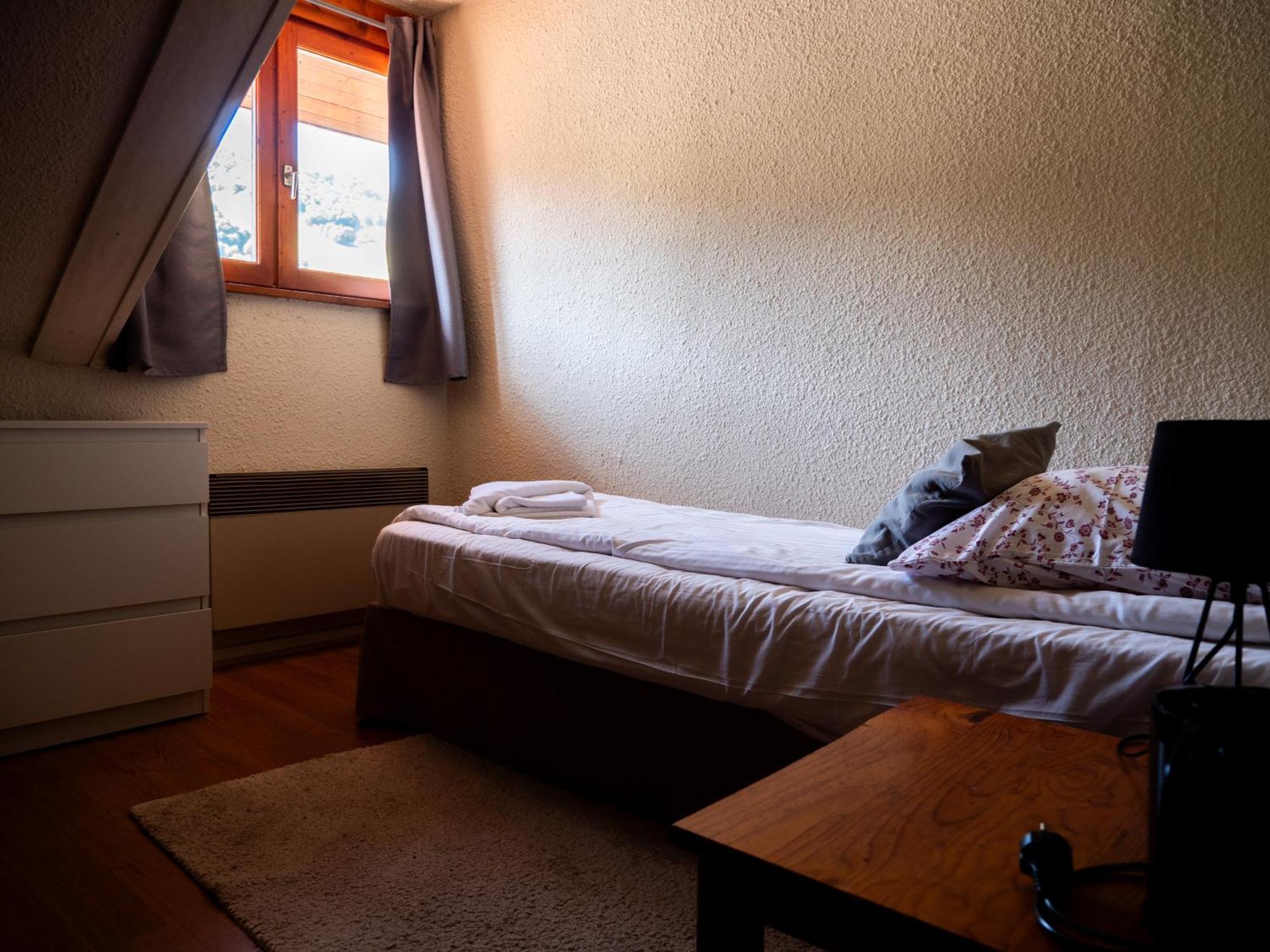 Standard Single Room,1175320638:JPEG