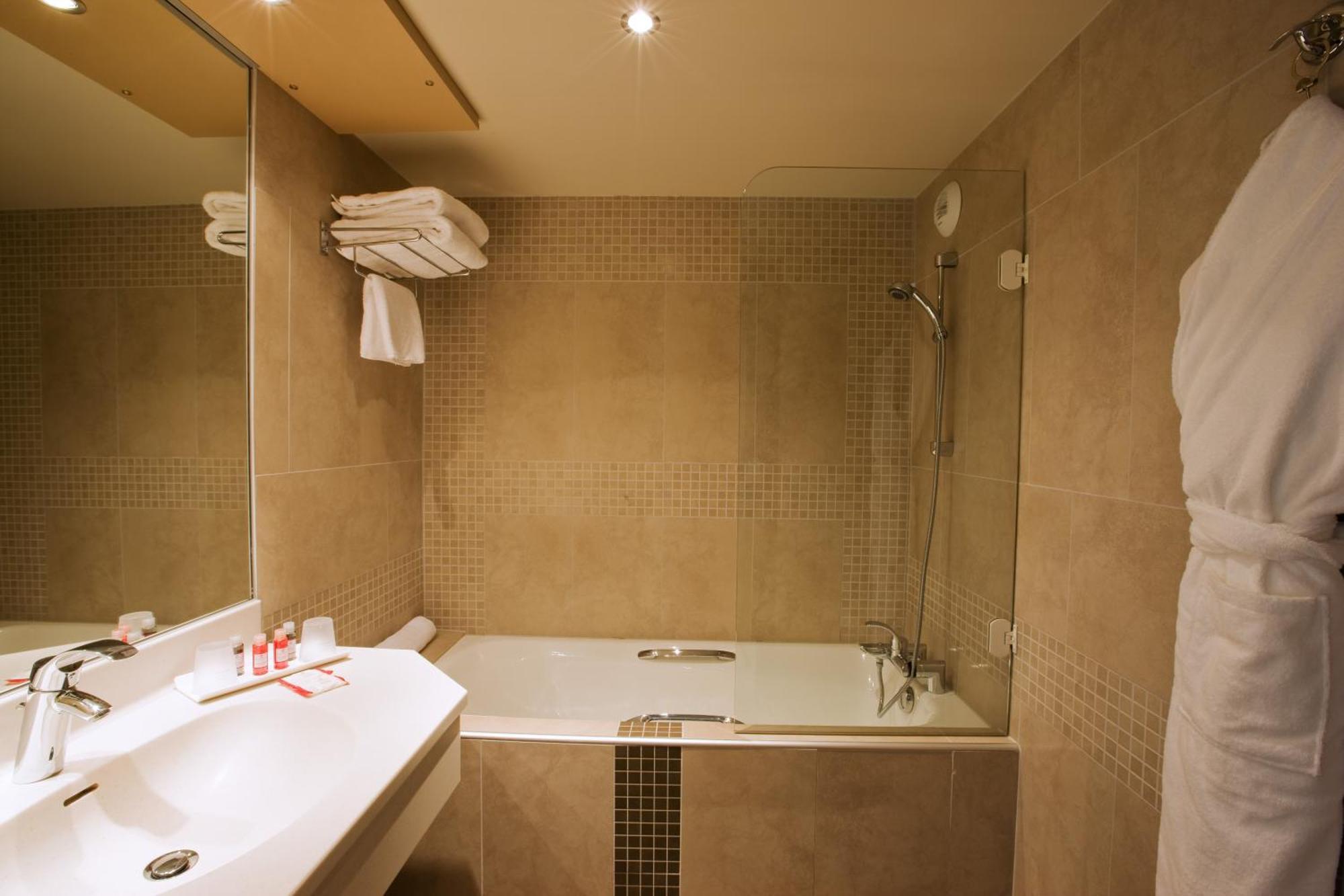 Prestige Double Room Spa Pool Access Not
