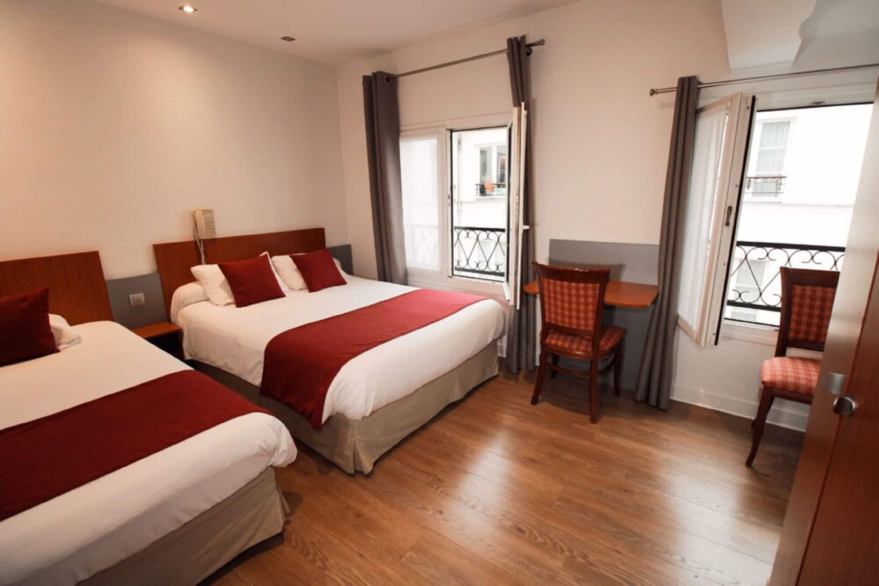 Triple Room