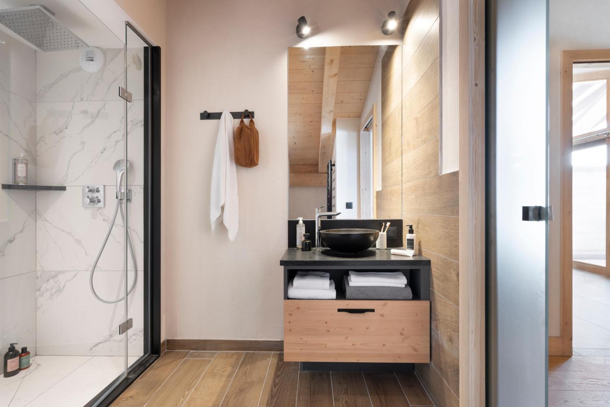 Two-Bedroom Prestige Apartment