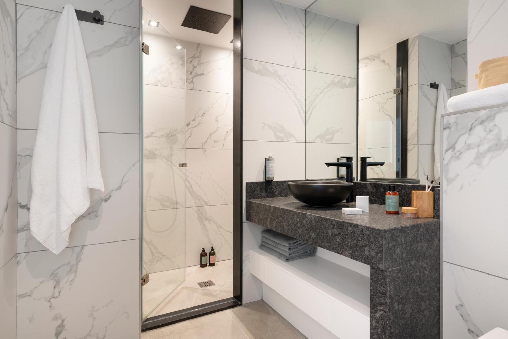 Three bedroom apartment Spa Access