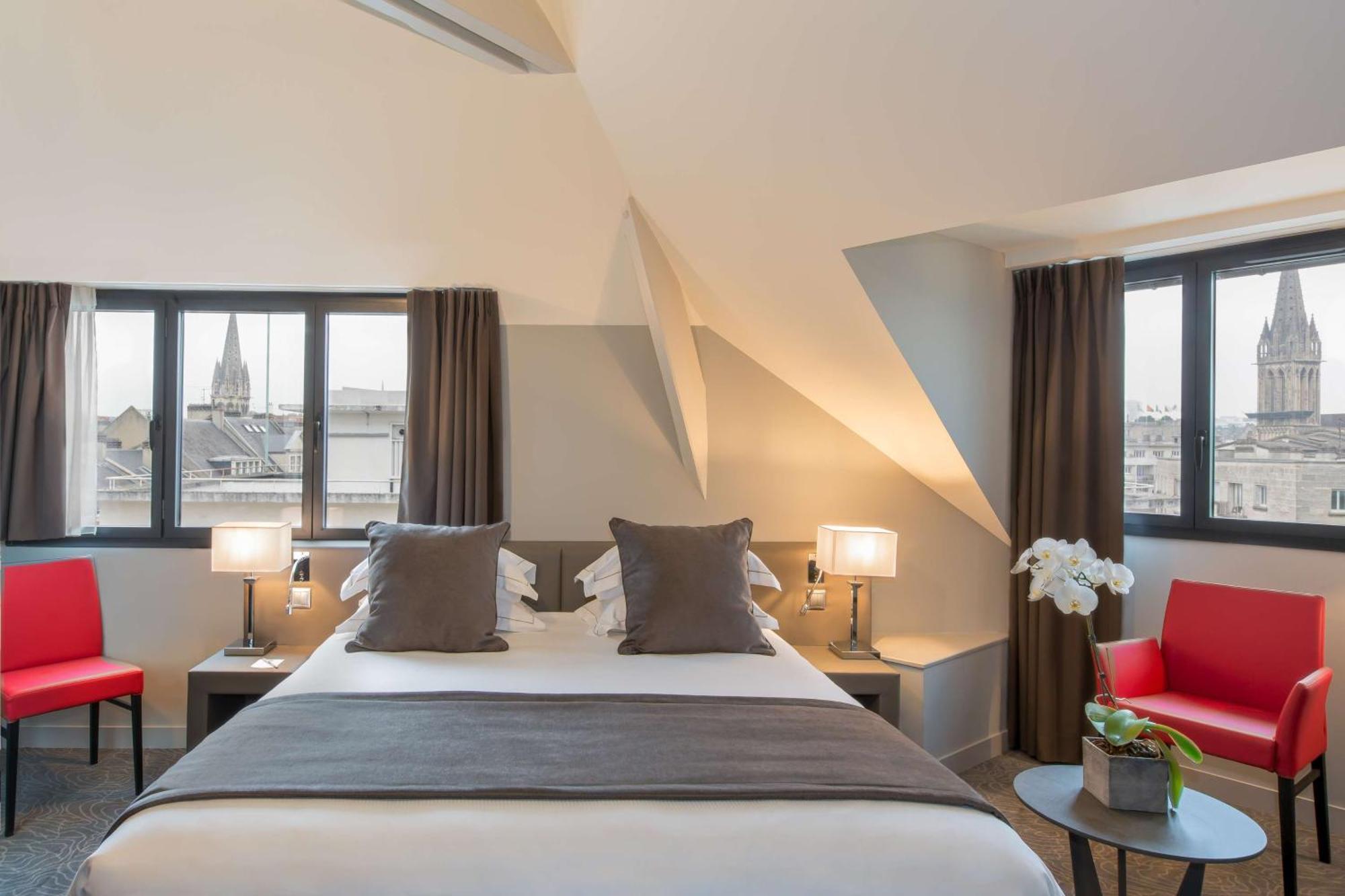 Executive Queen Room