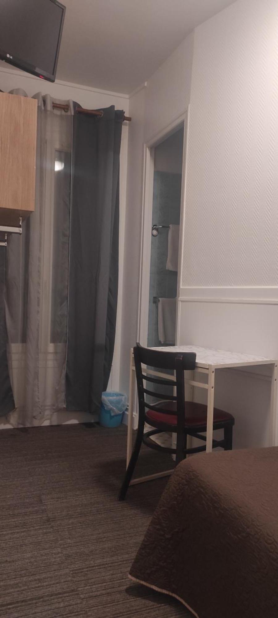 Standard Double Room Shared Toilet