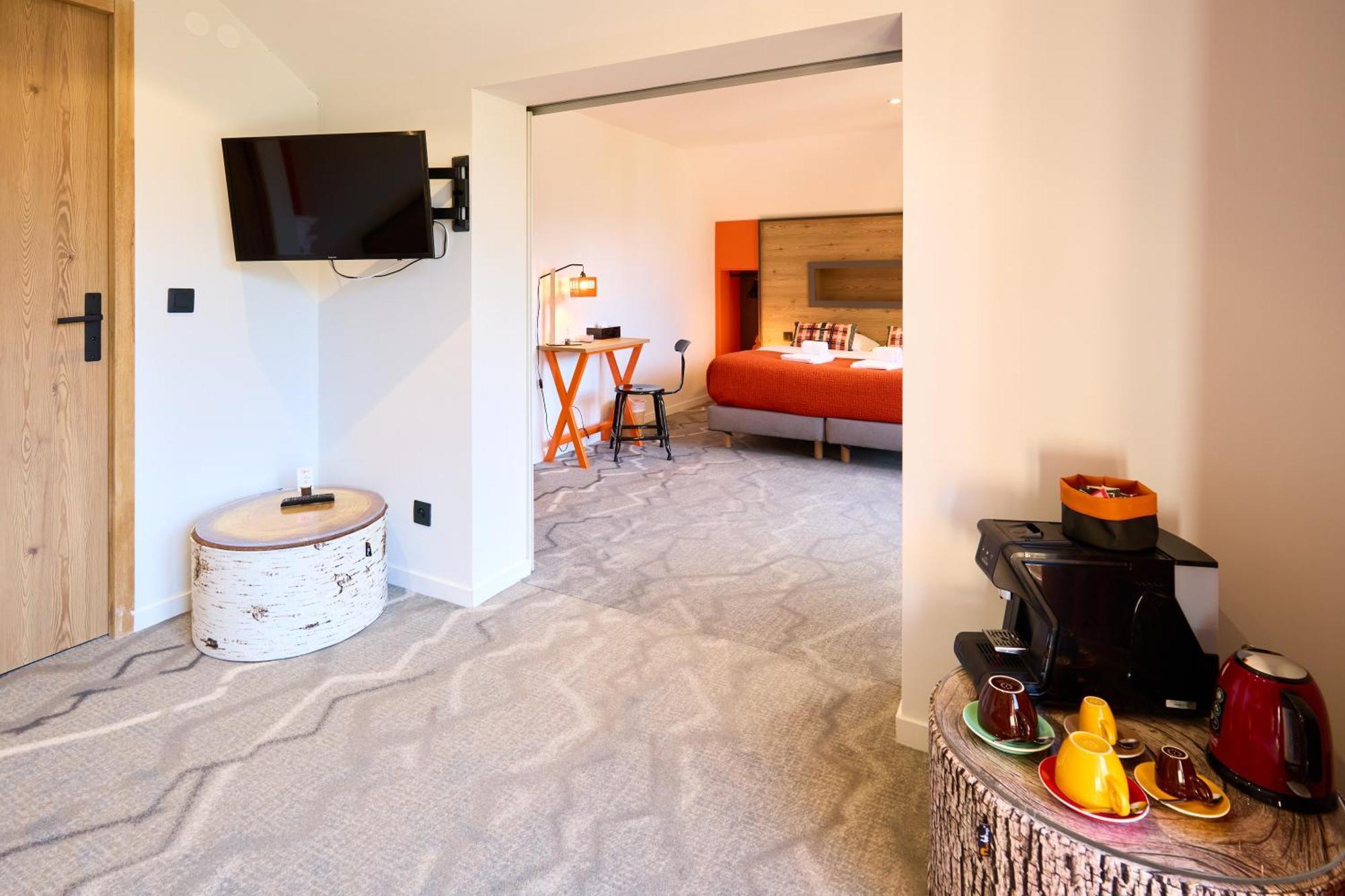 Junior Suite,1714149903:JPEG