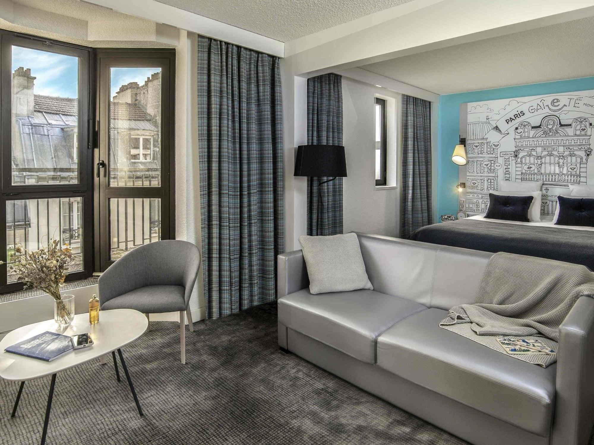 Suite Junior Premium con 1 cama doble y 1 sofá doble
