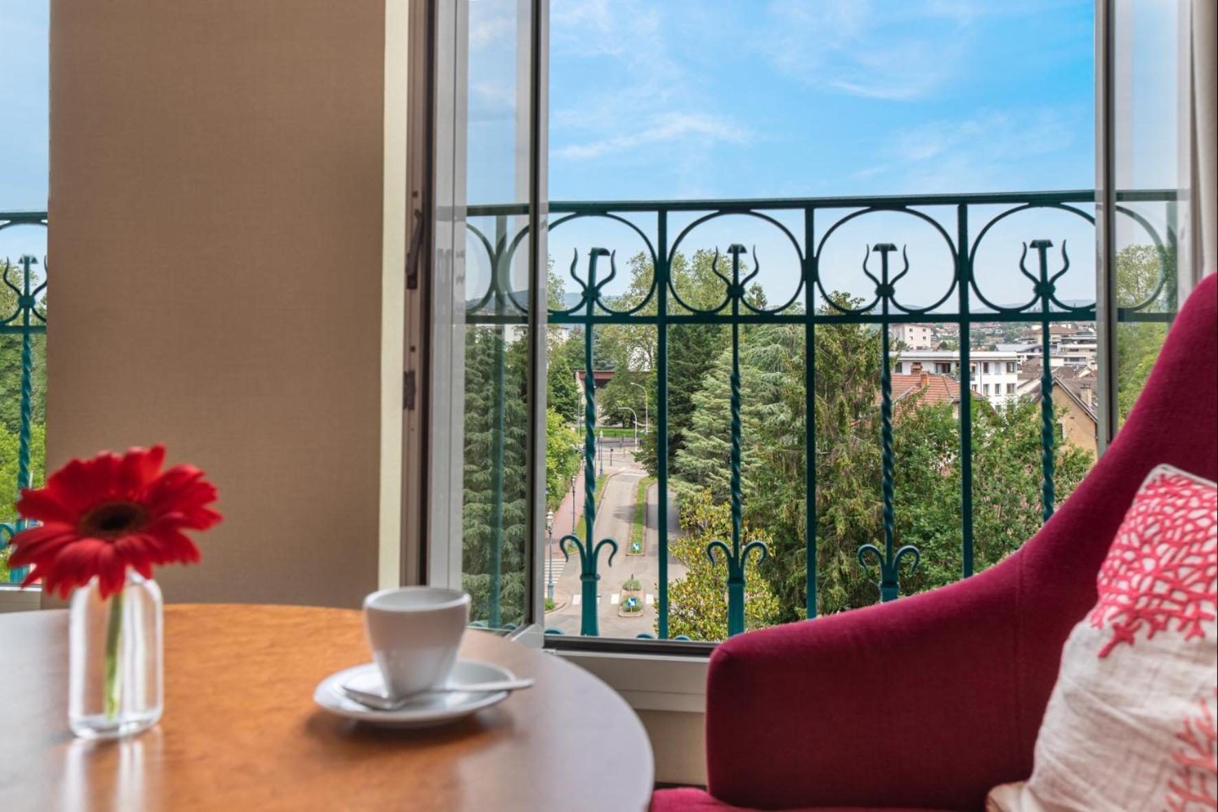Classic Queen Room Spa Access Reservation Needed