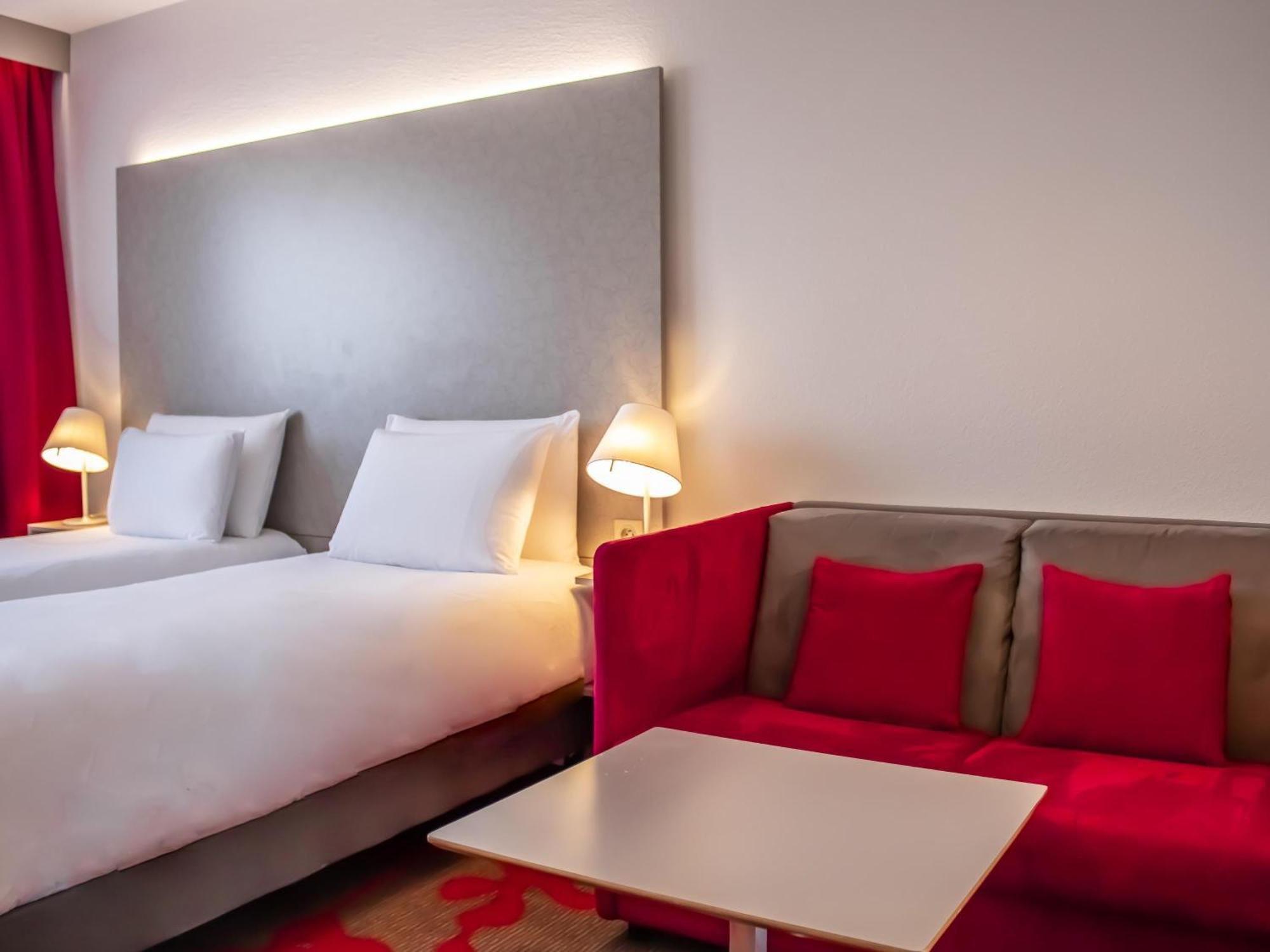 Habitación Doble Clásica con sofá cama - 1 o 2 camas
