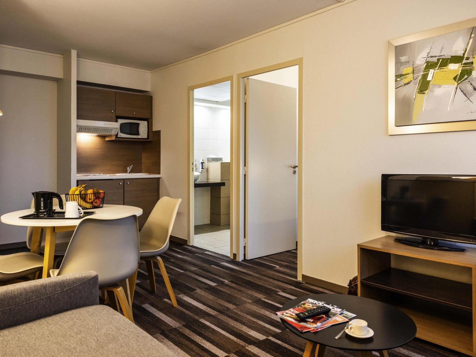 Chambre Familiale avec Lit Double et Canapé-Lit