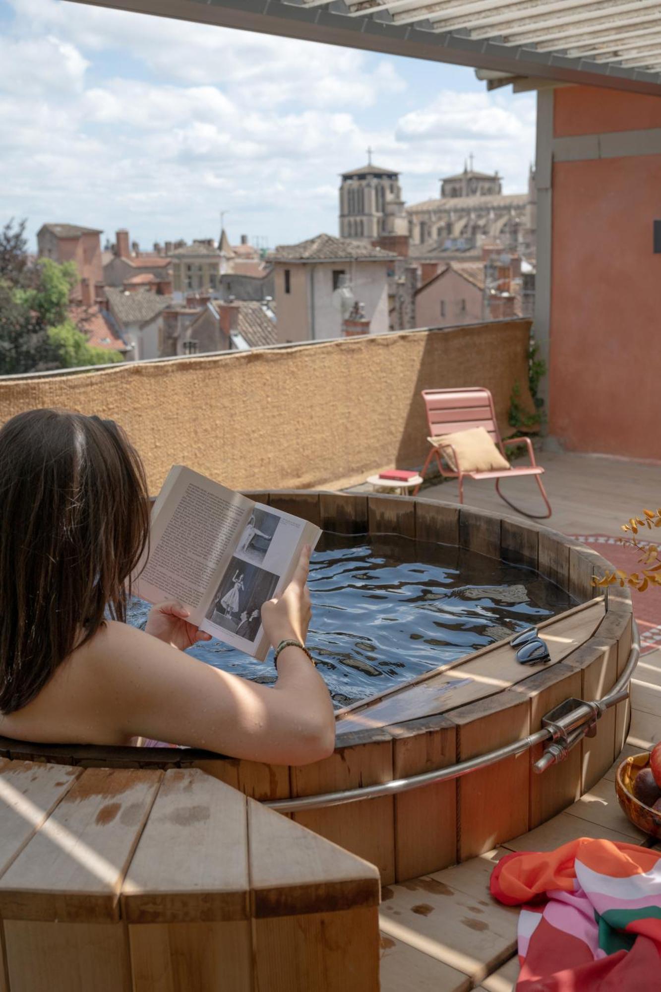 Maison Rose – bain nordique jacuzzi