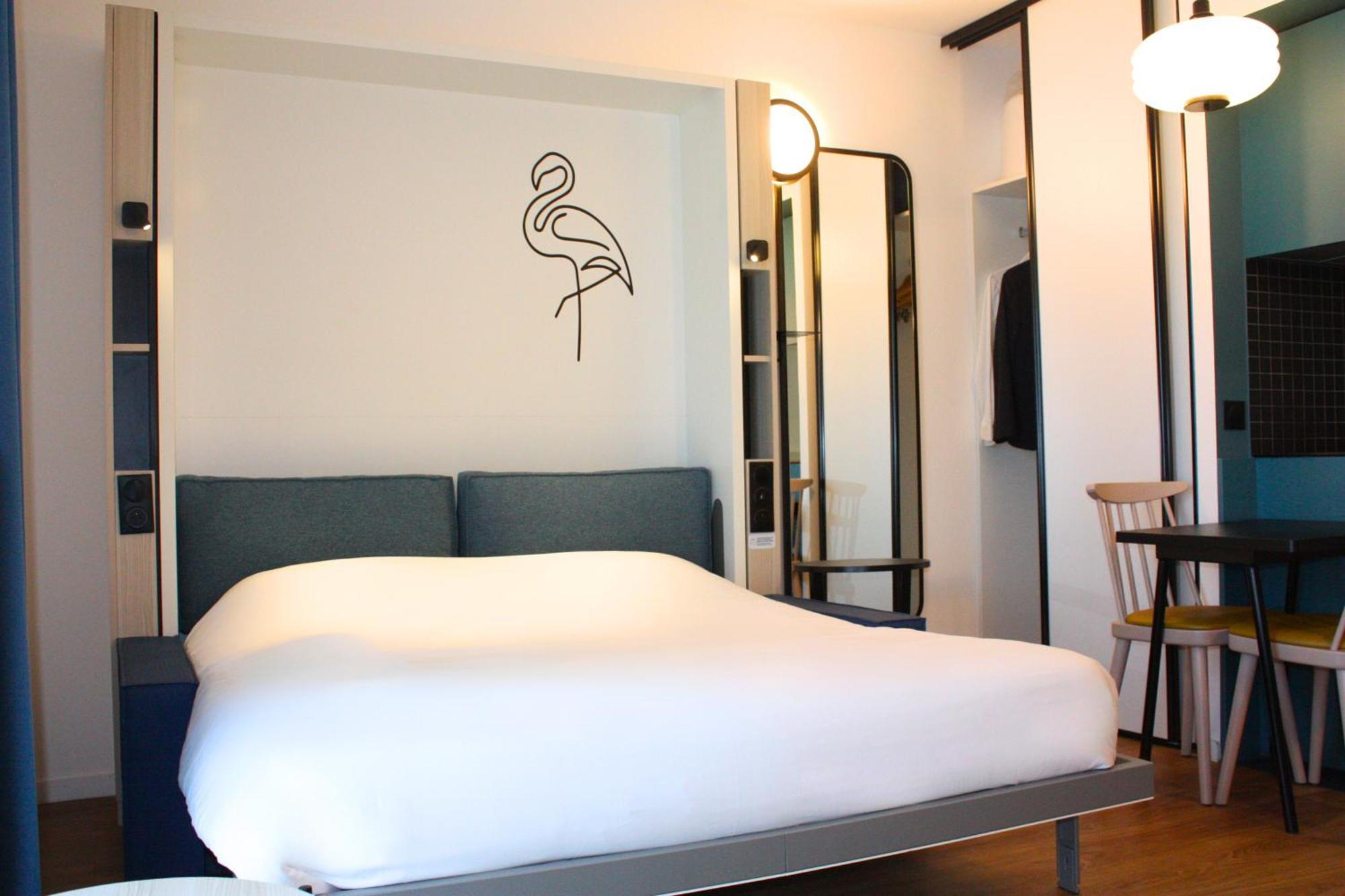Studio with Double Bed,1718705634:JPEG