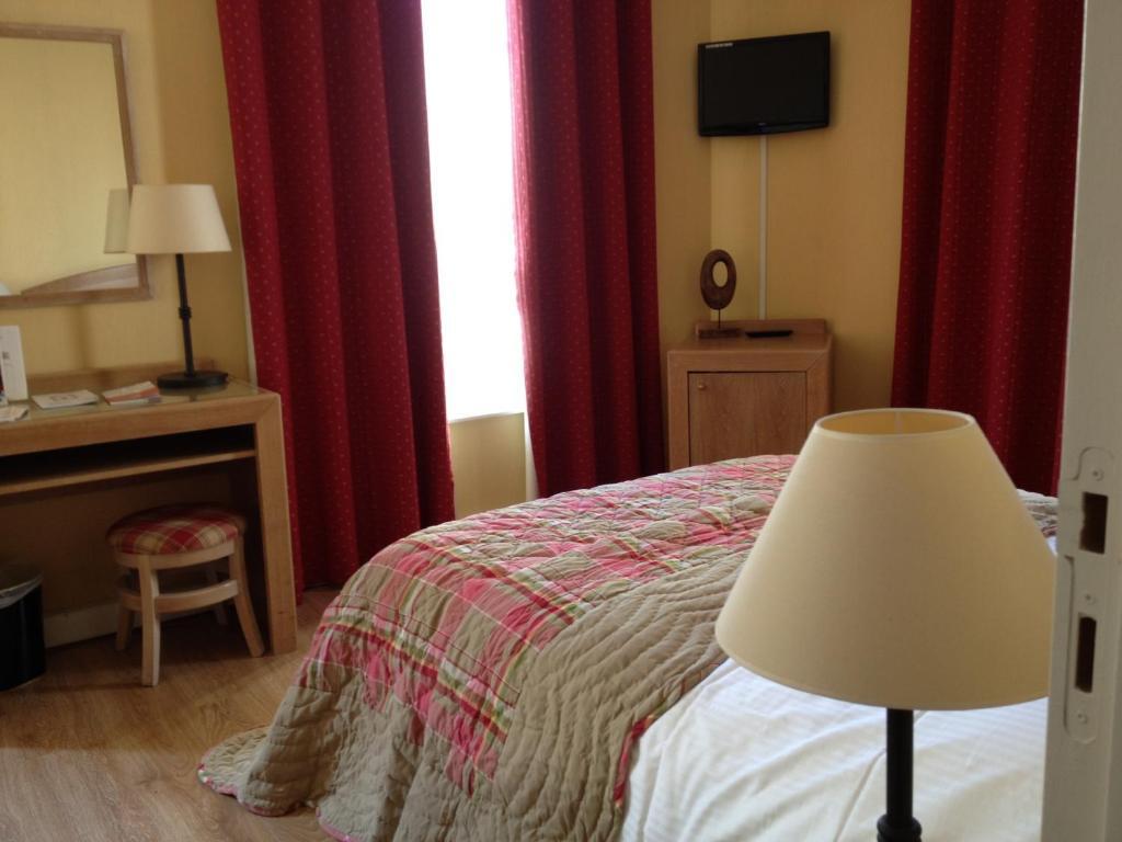 Superior Double or Twin Room,817870067:JPEG