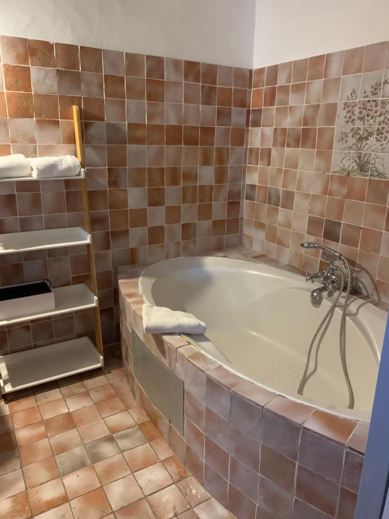 Double Room Garden View,1651788764:JPEG